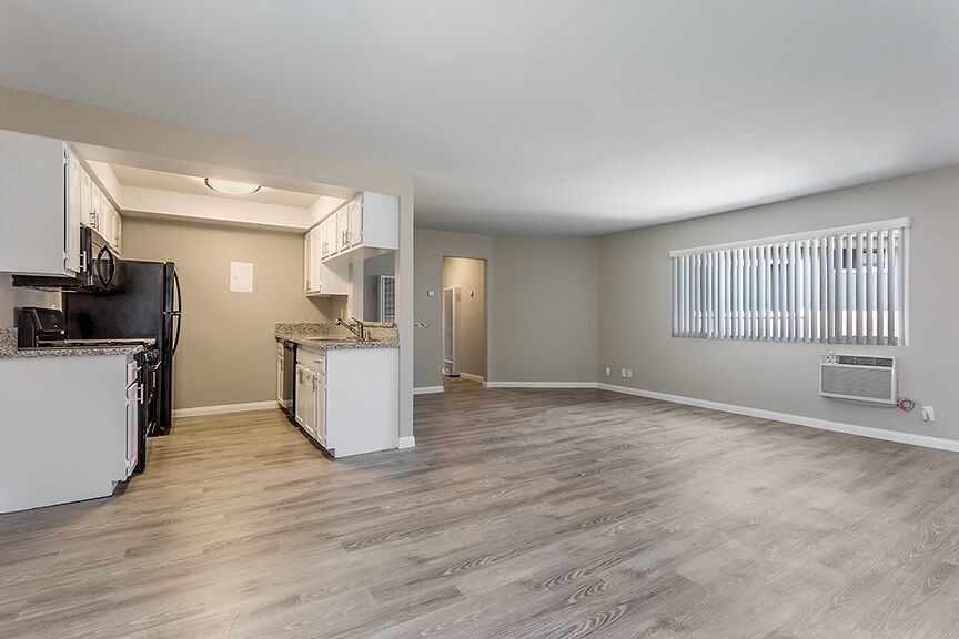 Whittier Apartment: 13919 Coteau Drive