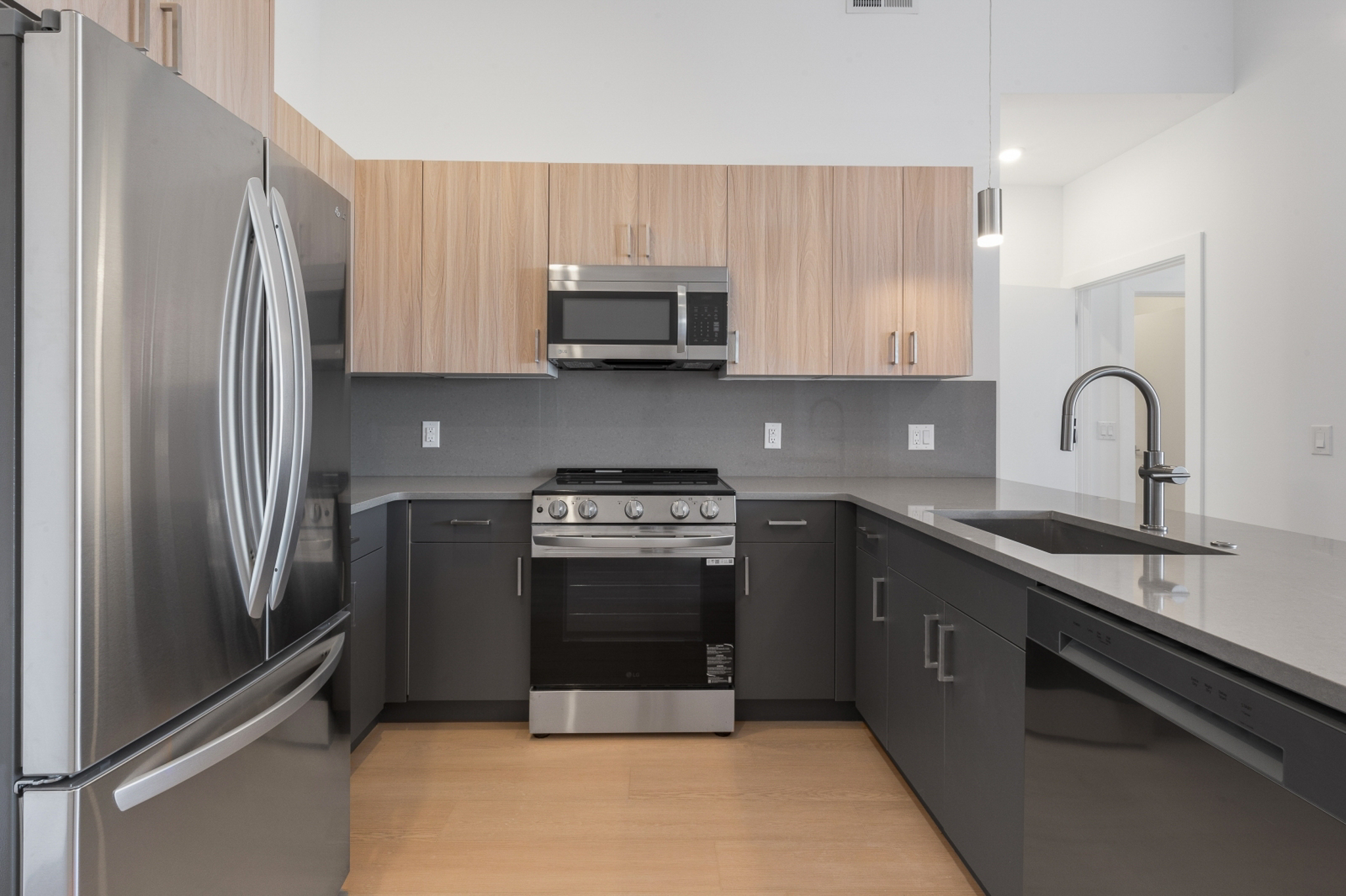 Philadelphia Apartment: 1731 Tilghman St