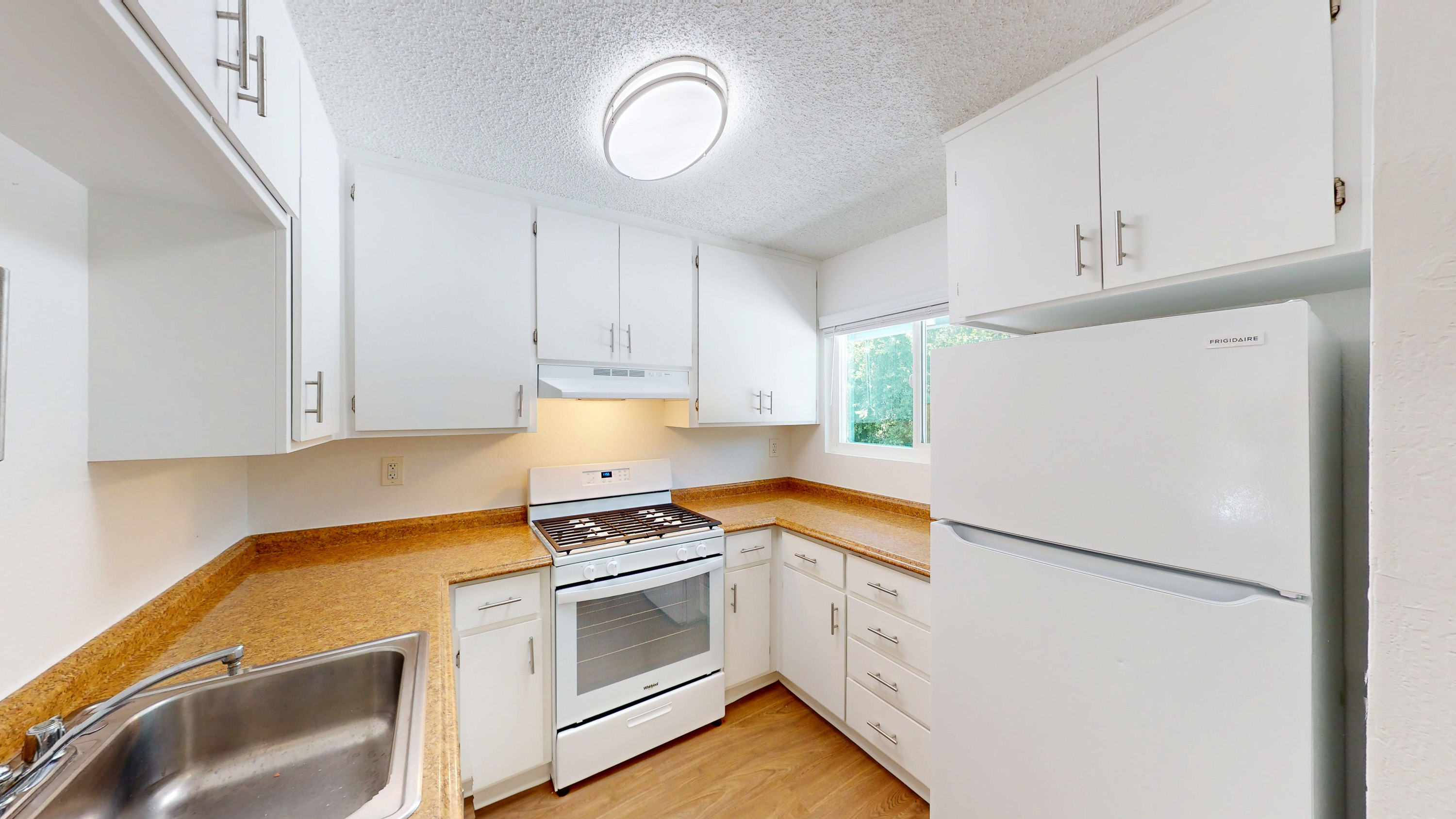 Novato Condo: 980 Ignacio Blvd