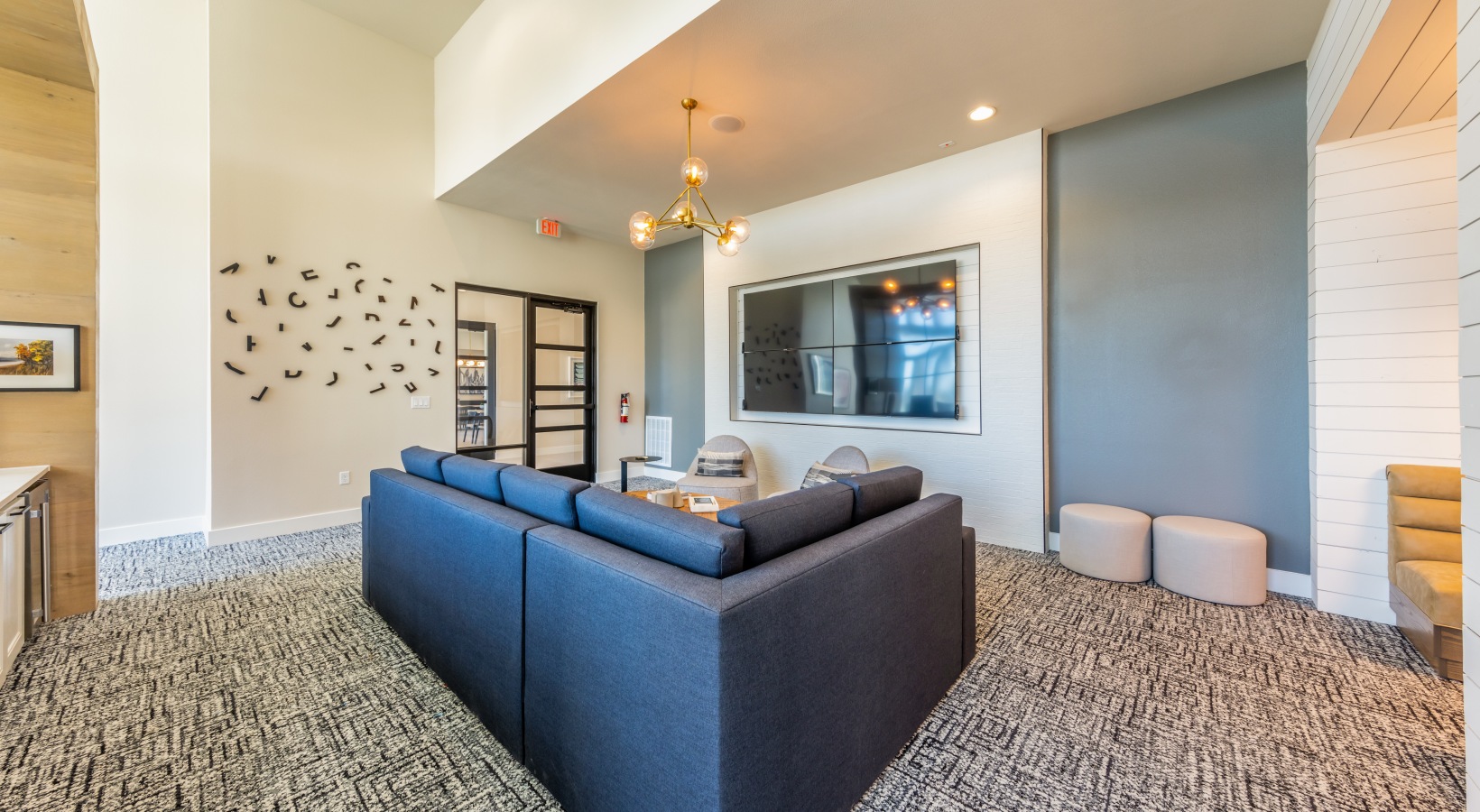 Austin Condo: 6001 Ed Bluestein Blvd