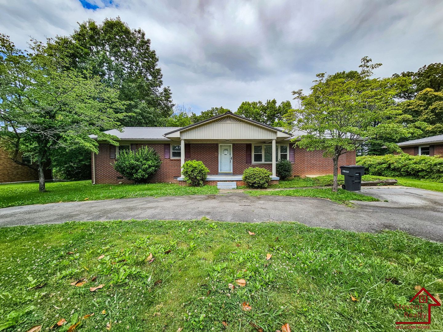Cookeville House: 412 Wedgewood St
