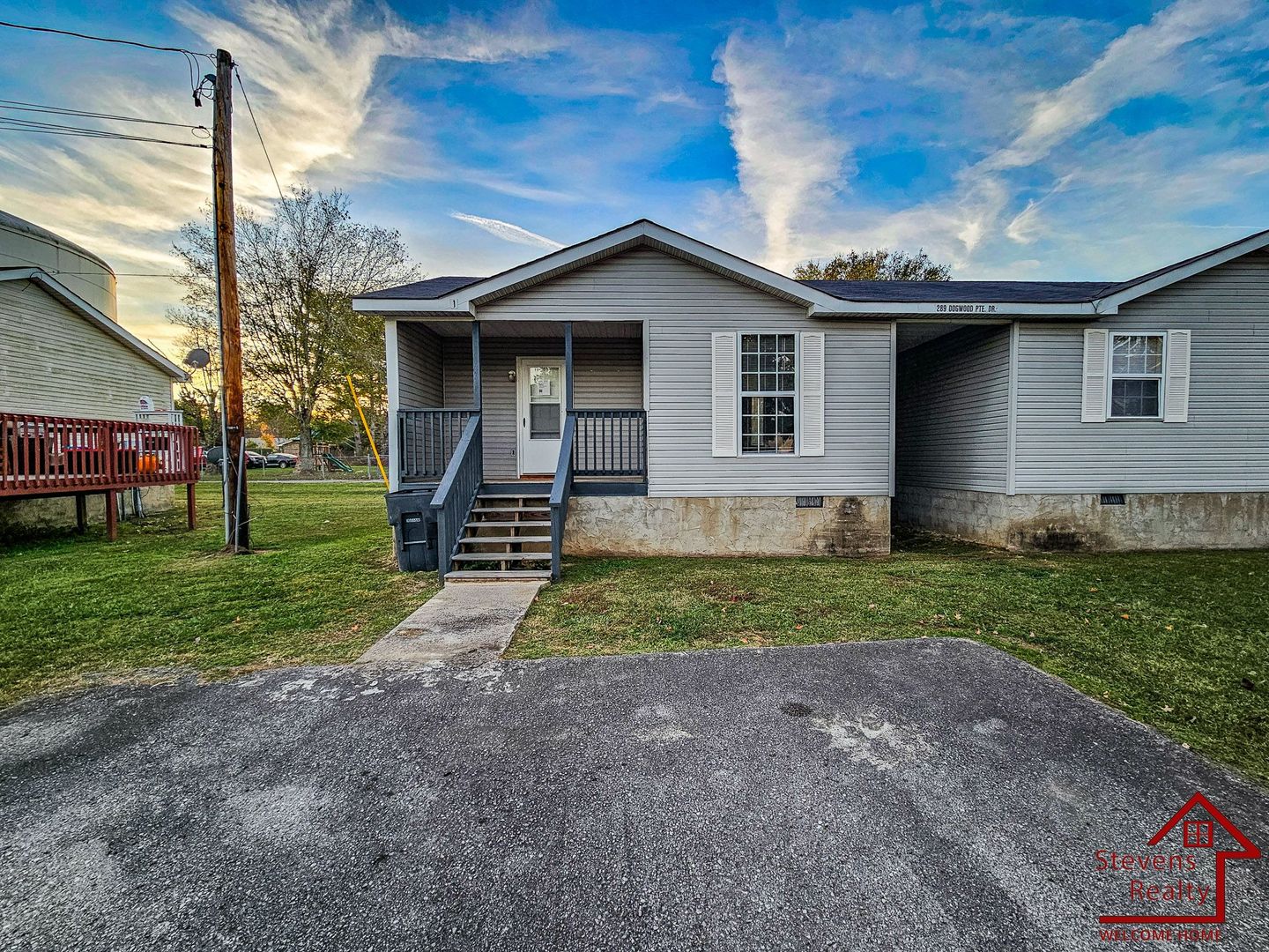 Mcminnville House: 289 Dogwood Pointe Dr