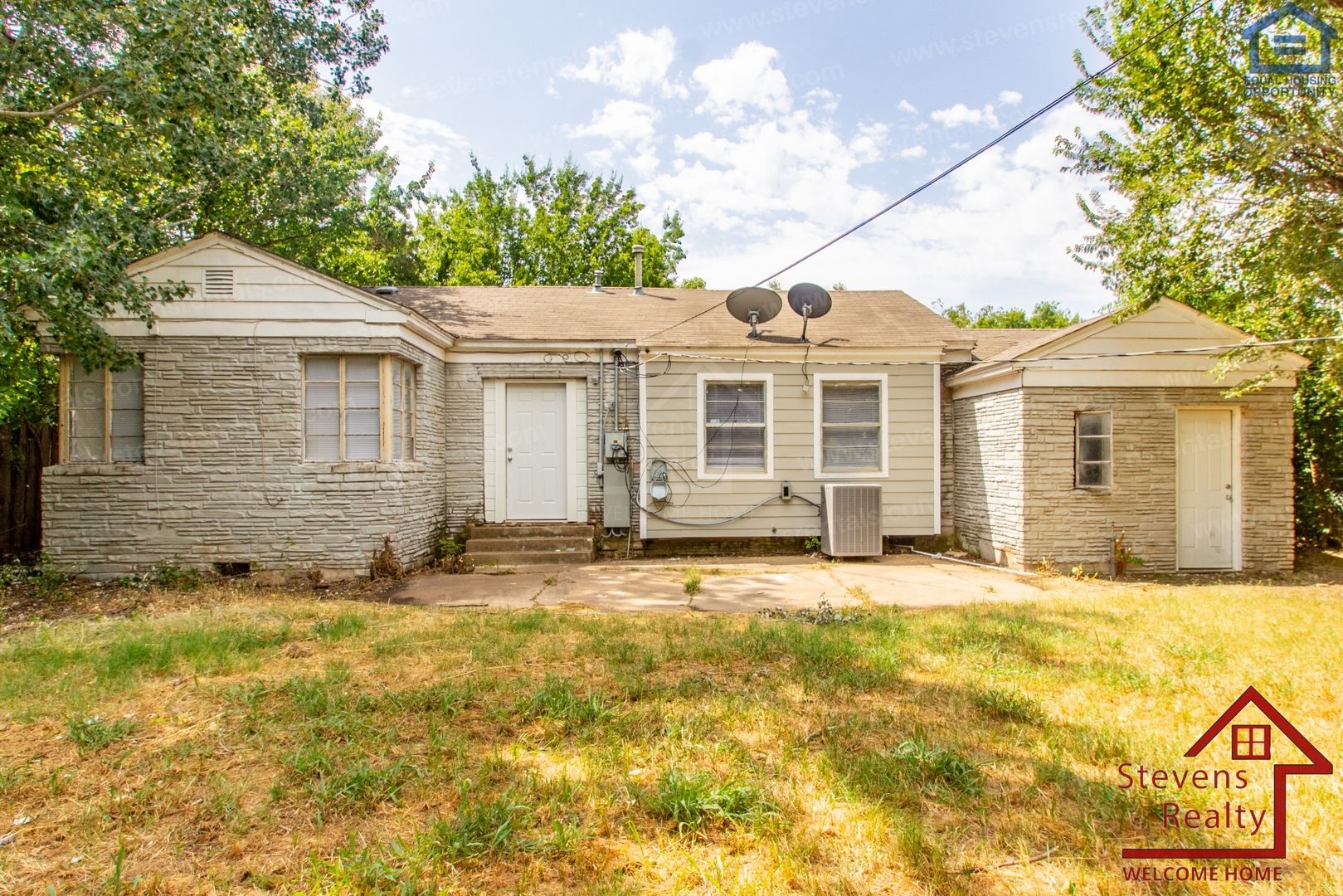 Lawton House: 1303 NW Taylor Ave