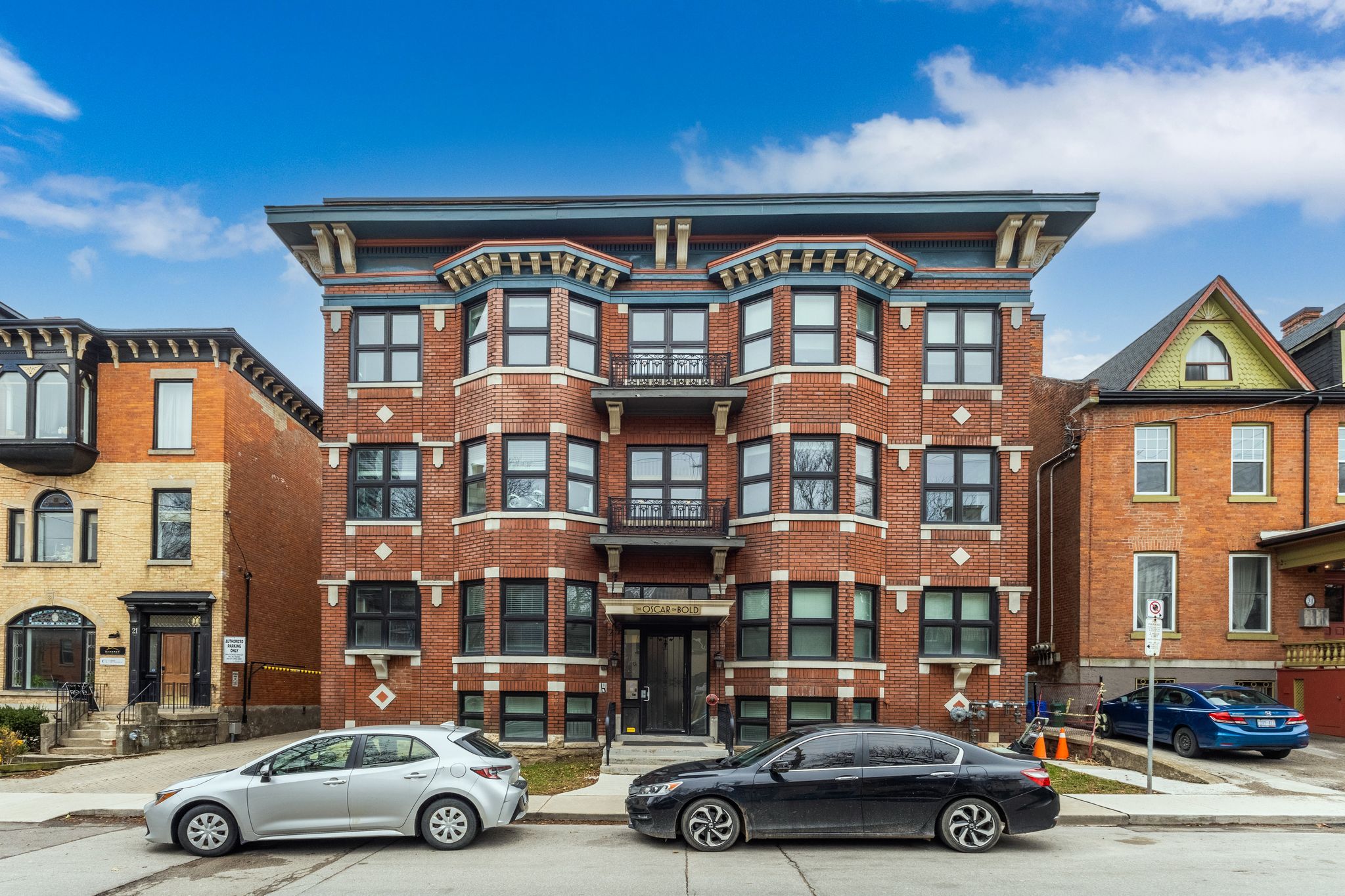 Hamilton Condo: 27 Bold Street