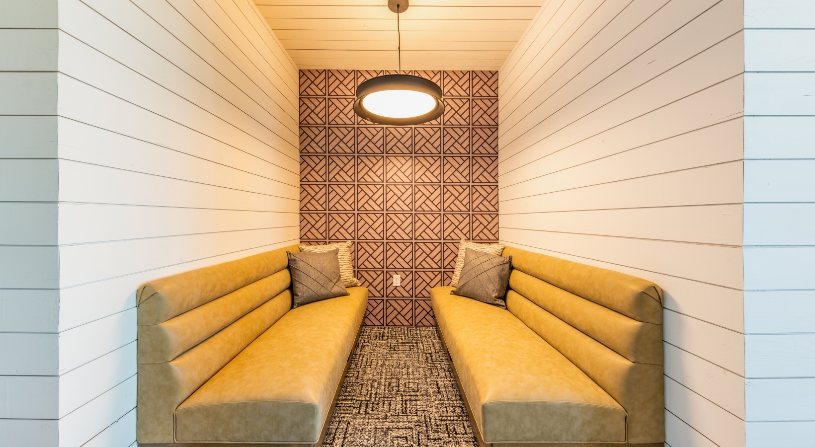 Austin Condo: 6001 Ed Bluestein Blvd