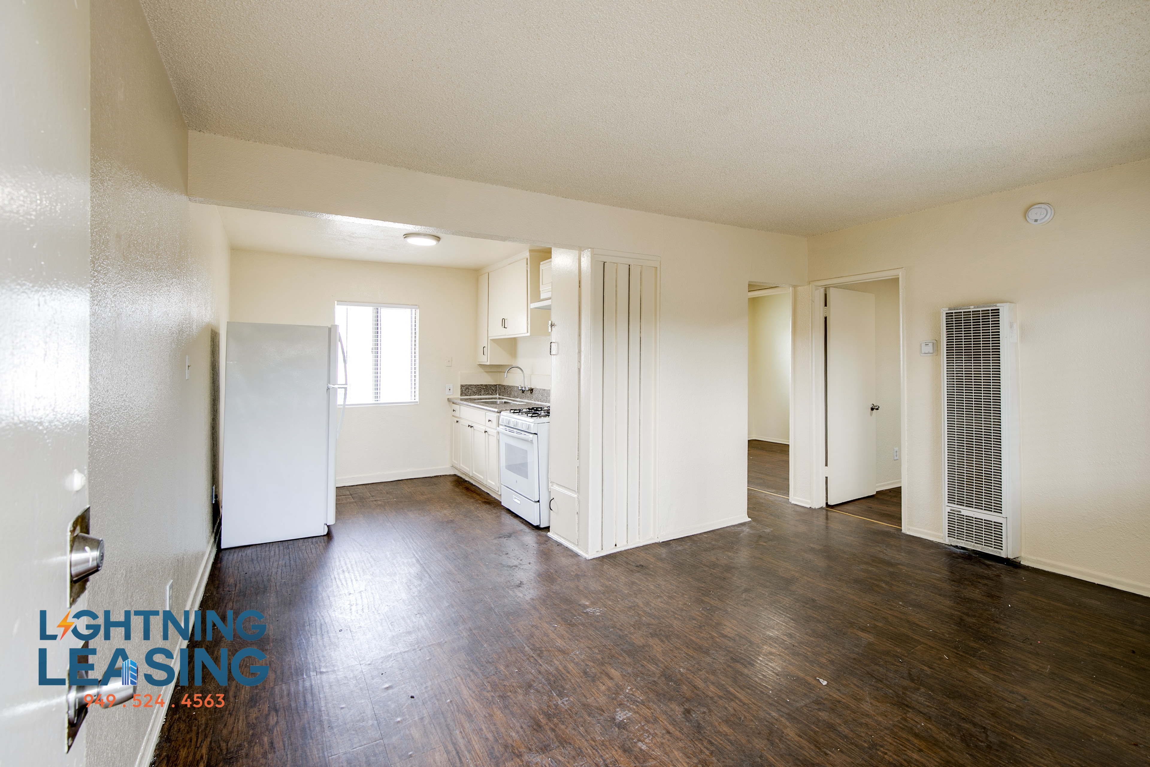Los Angeles Condo: 11107 S Broadway Ave