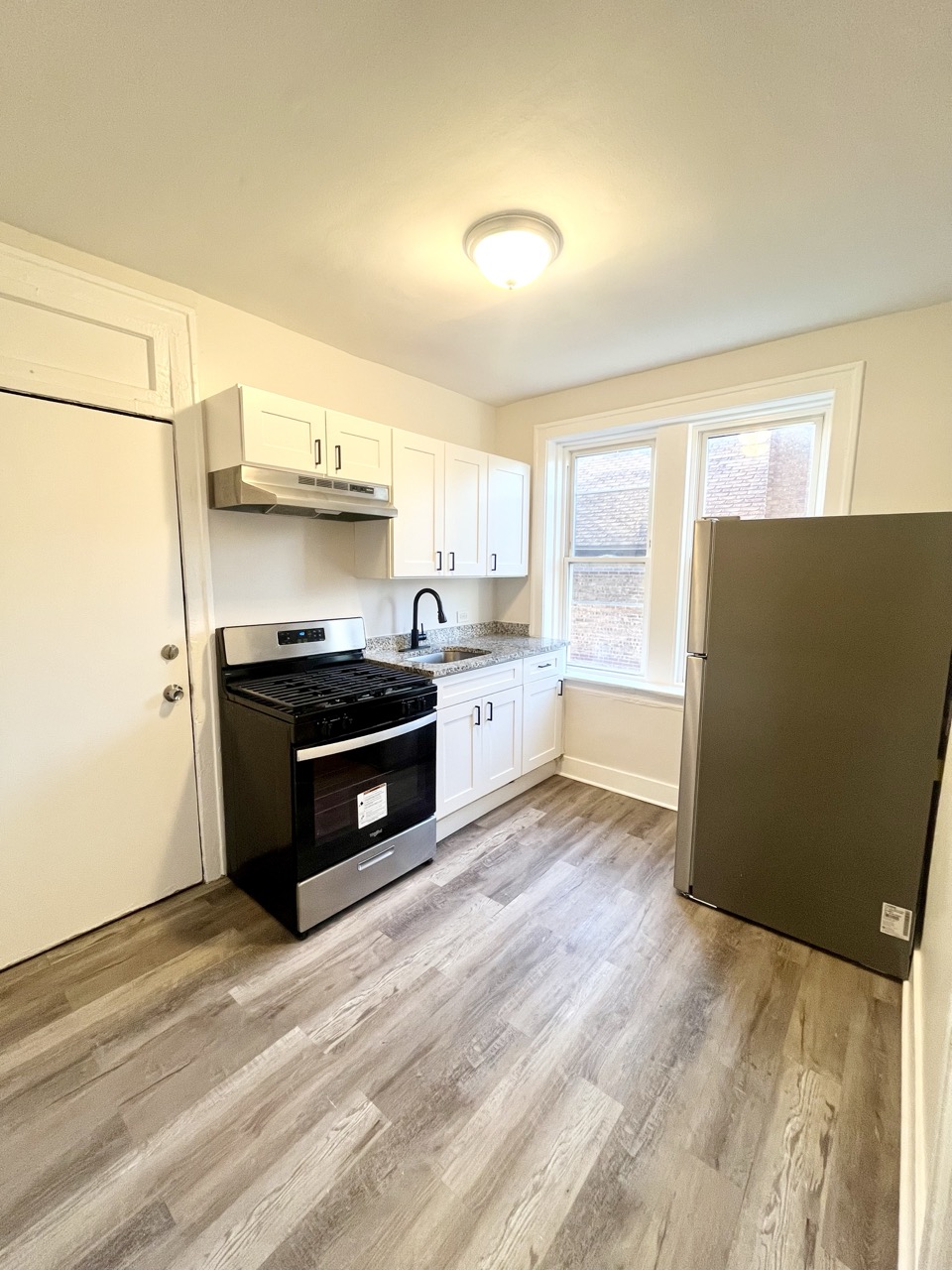 Chicago Apartment: 4126 W 24th Pl