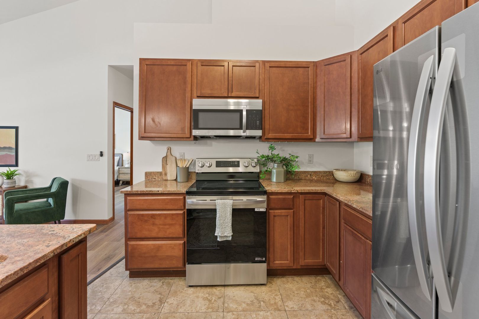 Madison Condo: 1517 Martin St.
