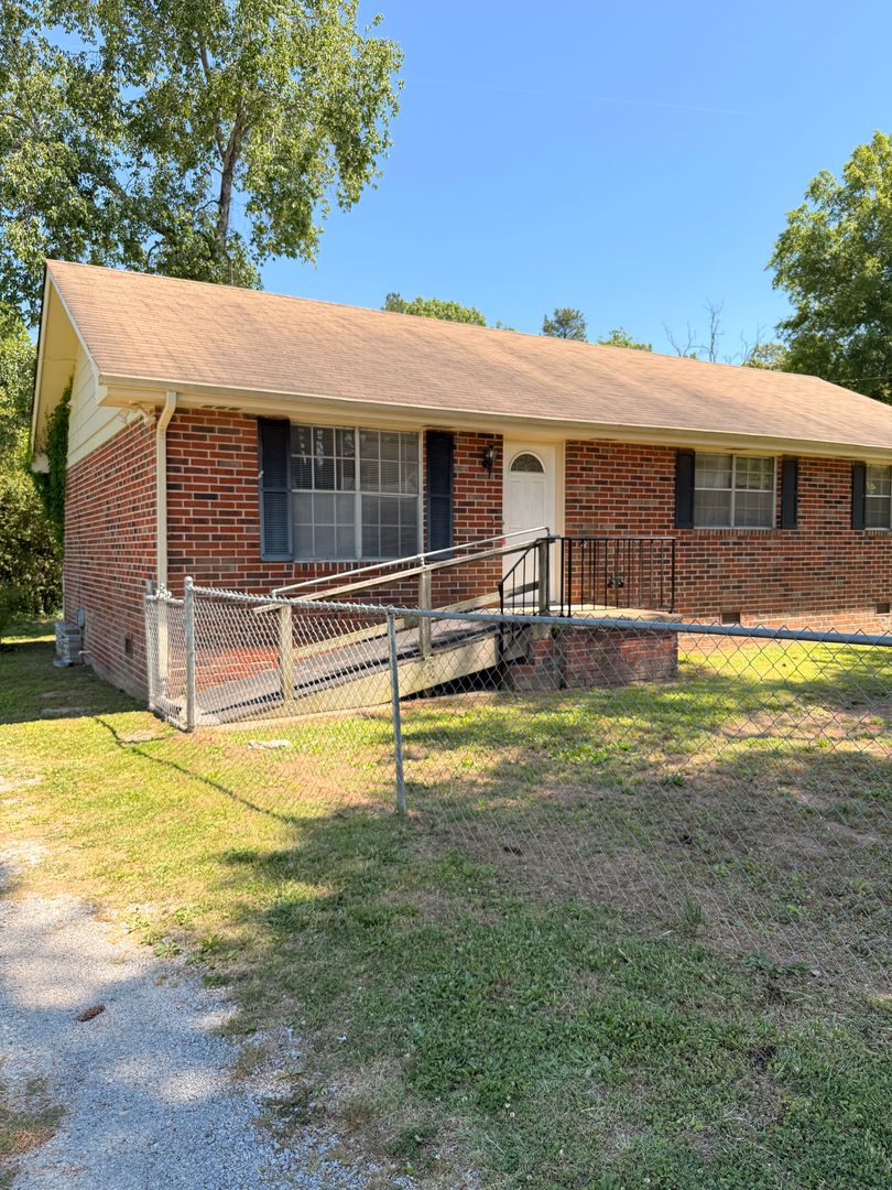 Hixson Condo: 4734 Norcross Rd