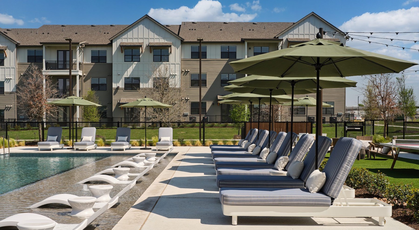 Austin Condo: 6109 Decker Ln