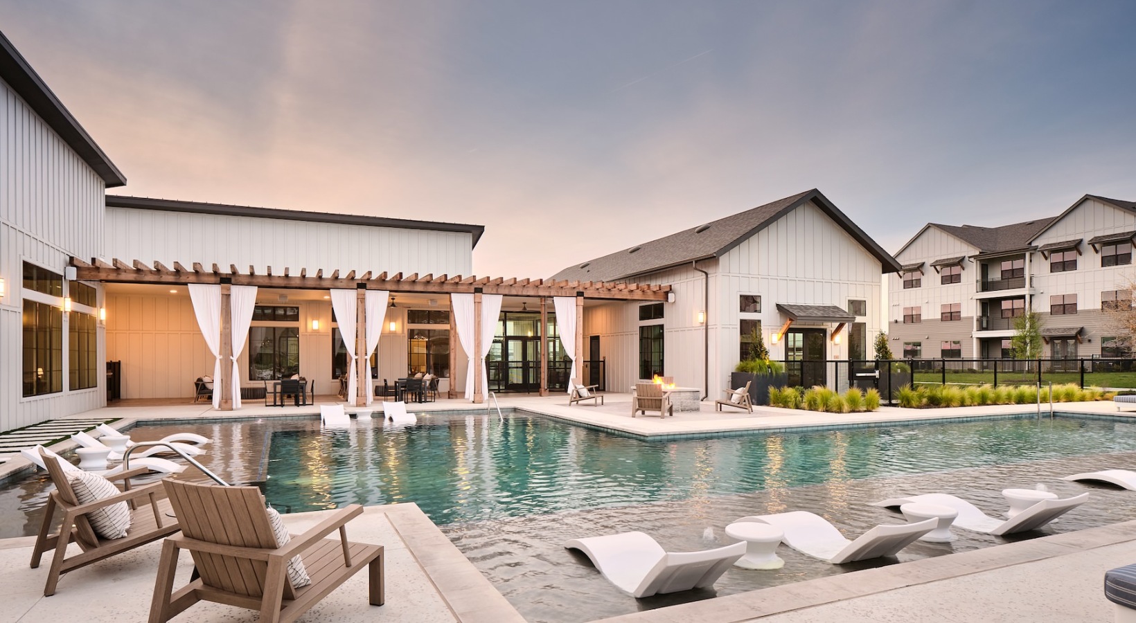 Austin Condo: 6109 Decker Ln