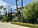 Costa Mesa Apartment: 400 Merrimac Way