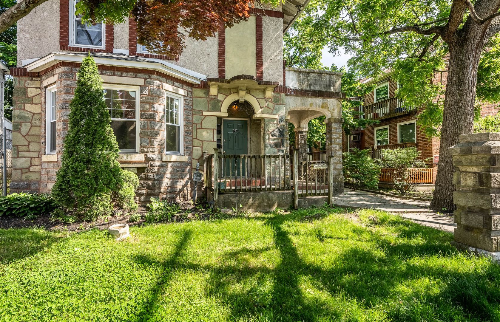 West Chester Condo: 332 W Washington St