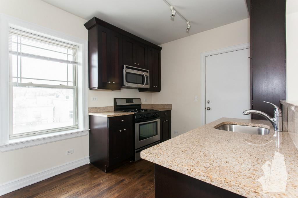 Chicago Condo: 3808 North Sheffield Avenue