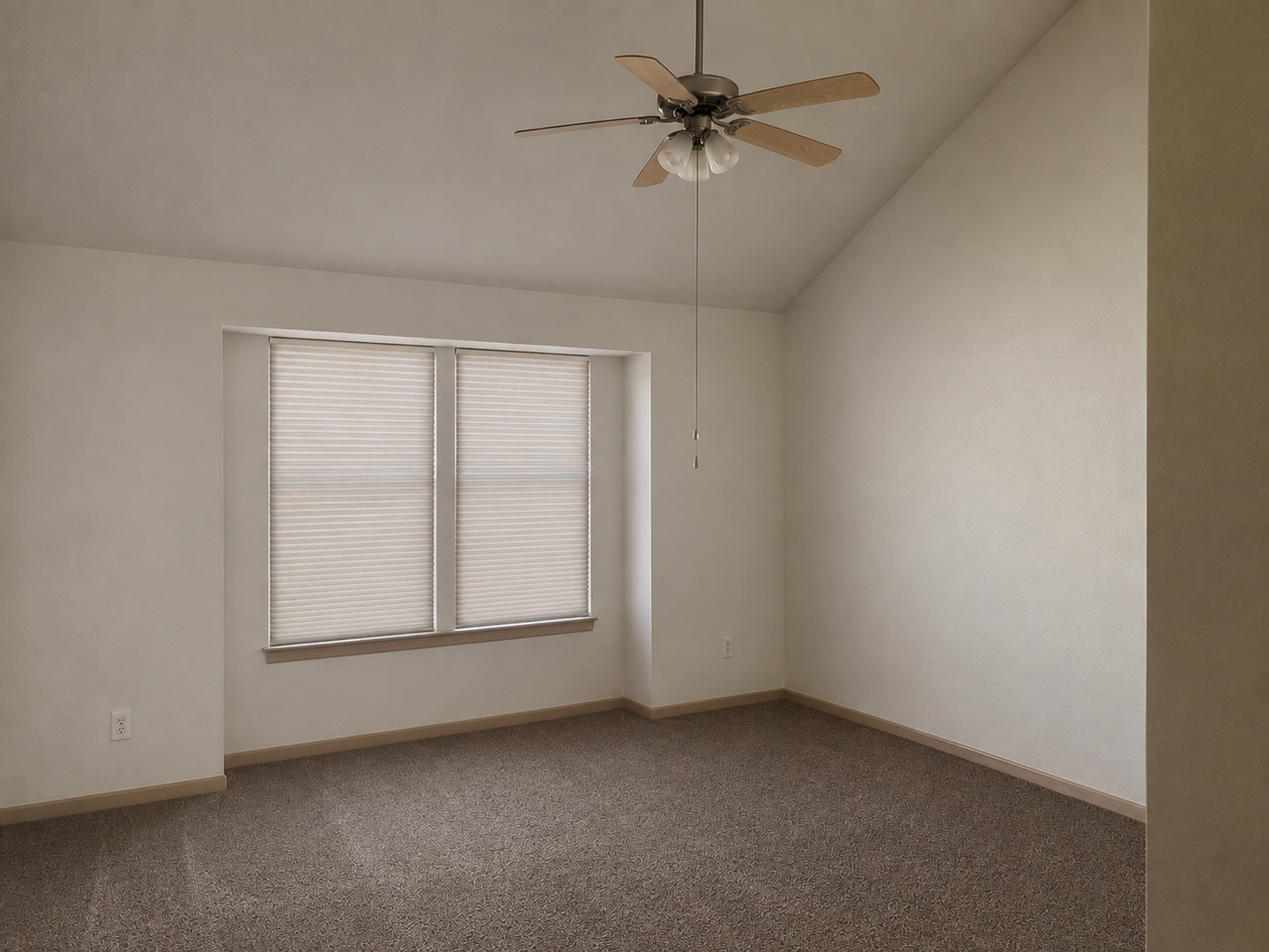 Kansas City House: 10560 E 46th Terrace