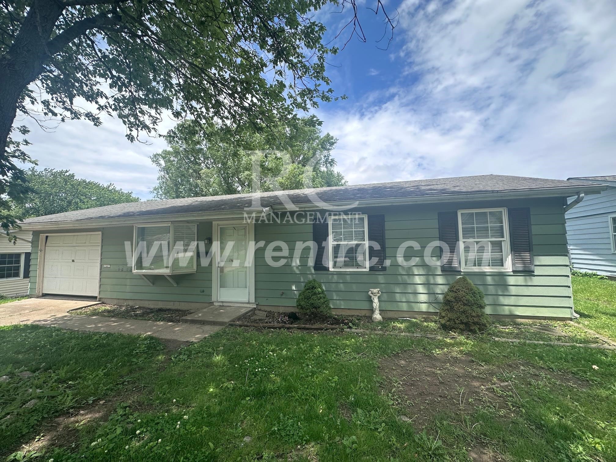 Danville House: 917 Timberline