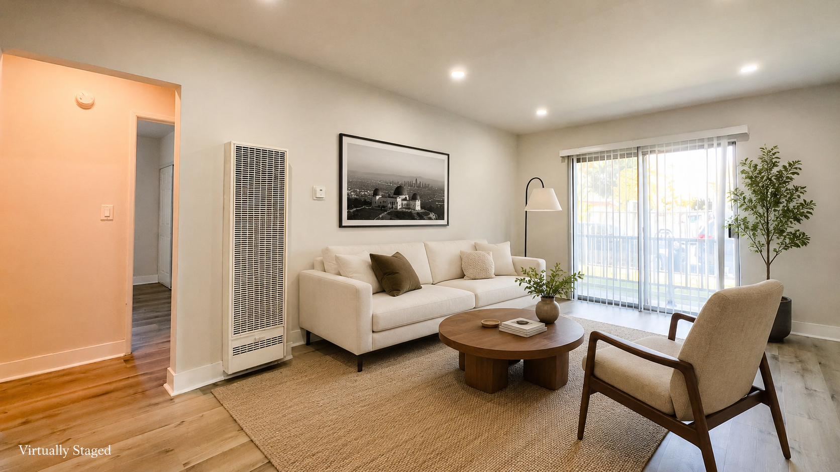 Los Angeles Condo: 2233 S Ridgeley Dr