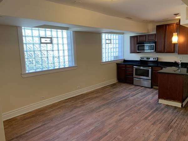 Chicago Condo: 3434 W McLean