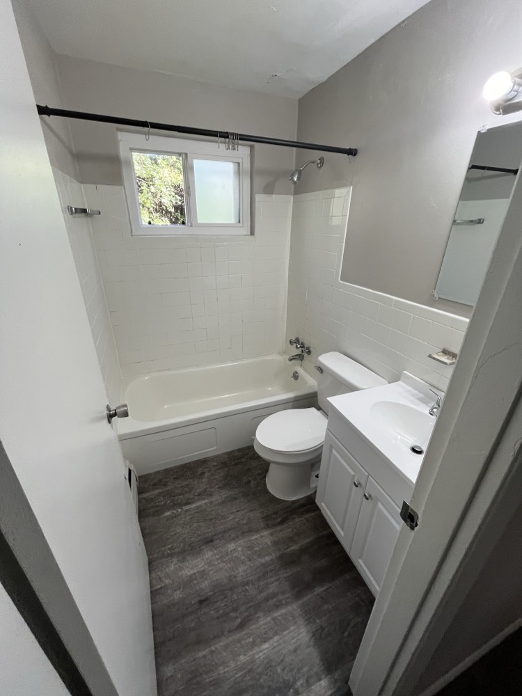 Cincinnati Apartment: 5856 Renee Ct