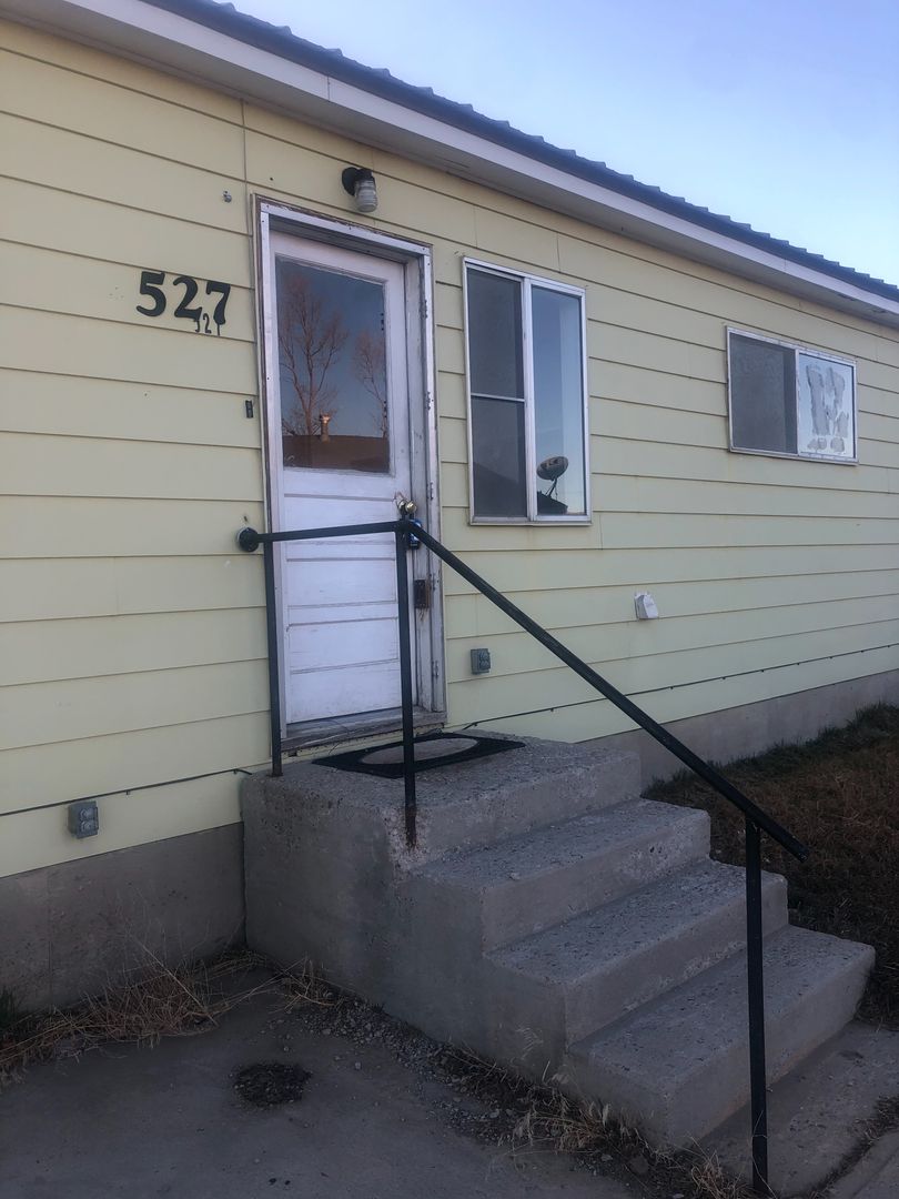 Green River Condo: 527 Jensen St