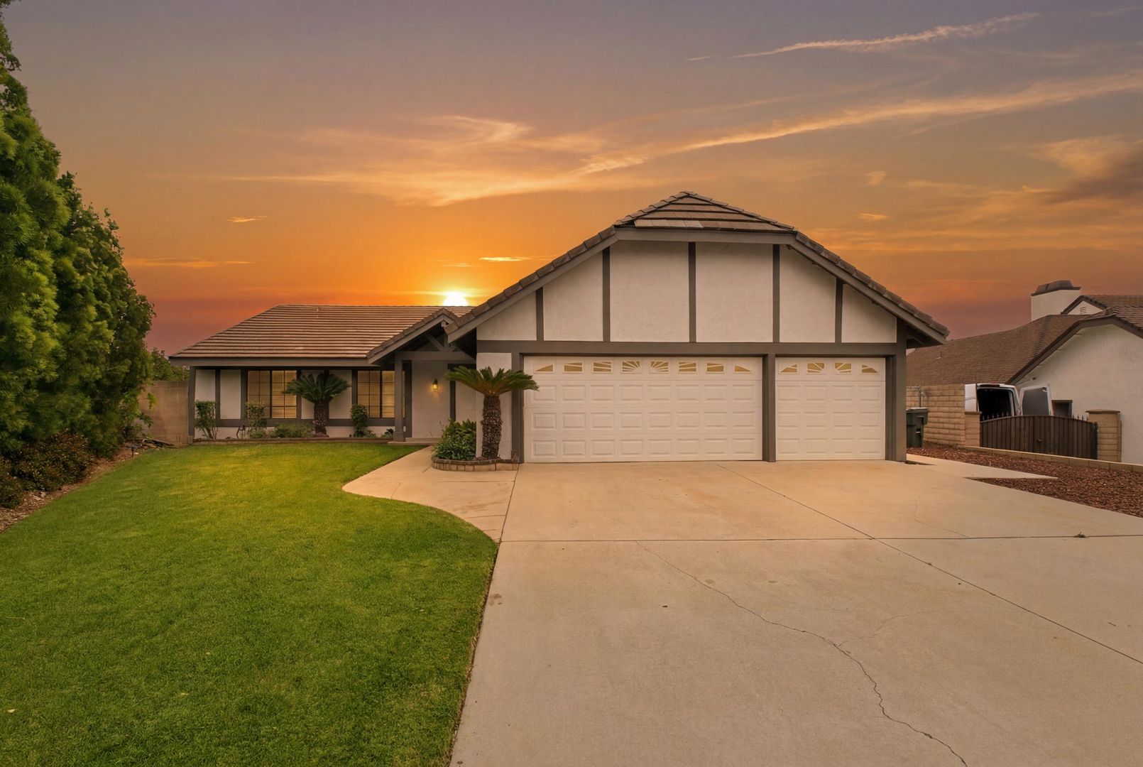 Rancho Cucamonga House: 5923 Burgundy Ave