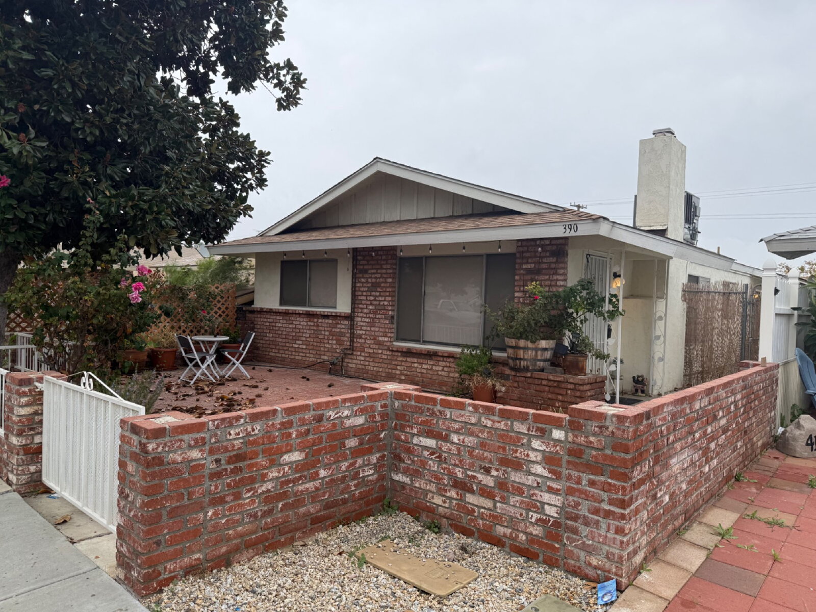 Hemet House: 390 Magnolia Circle