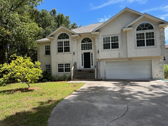 Brunswick House: 135 Palmera Lane