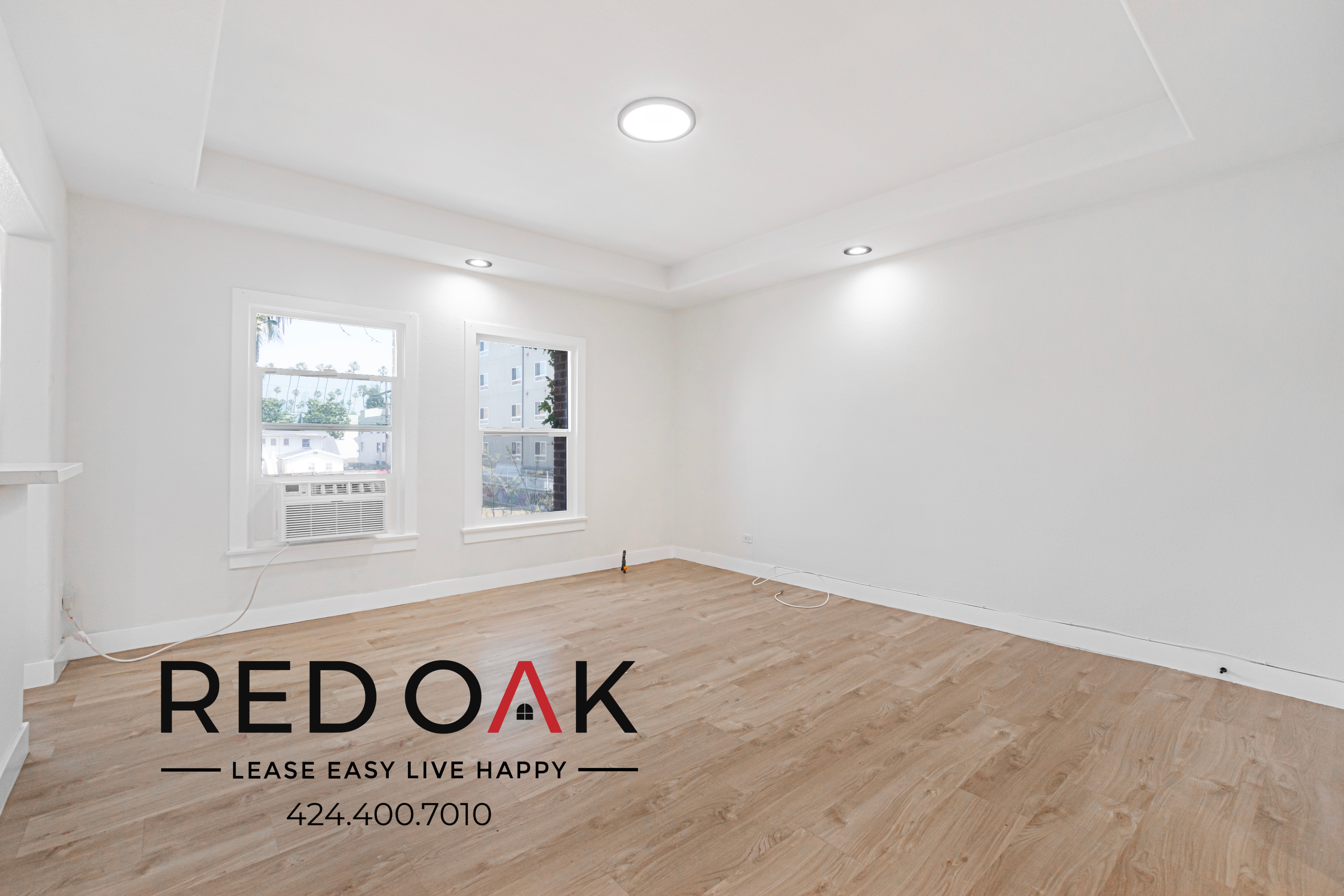 Los Angeles Condo: 901 S Ardmore Ave