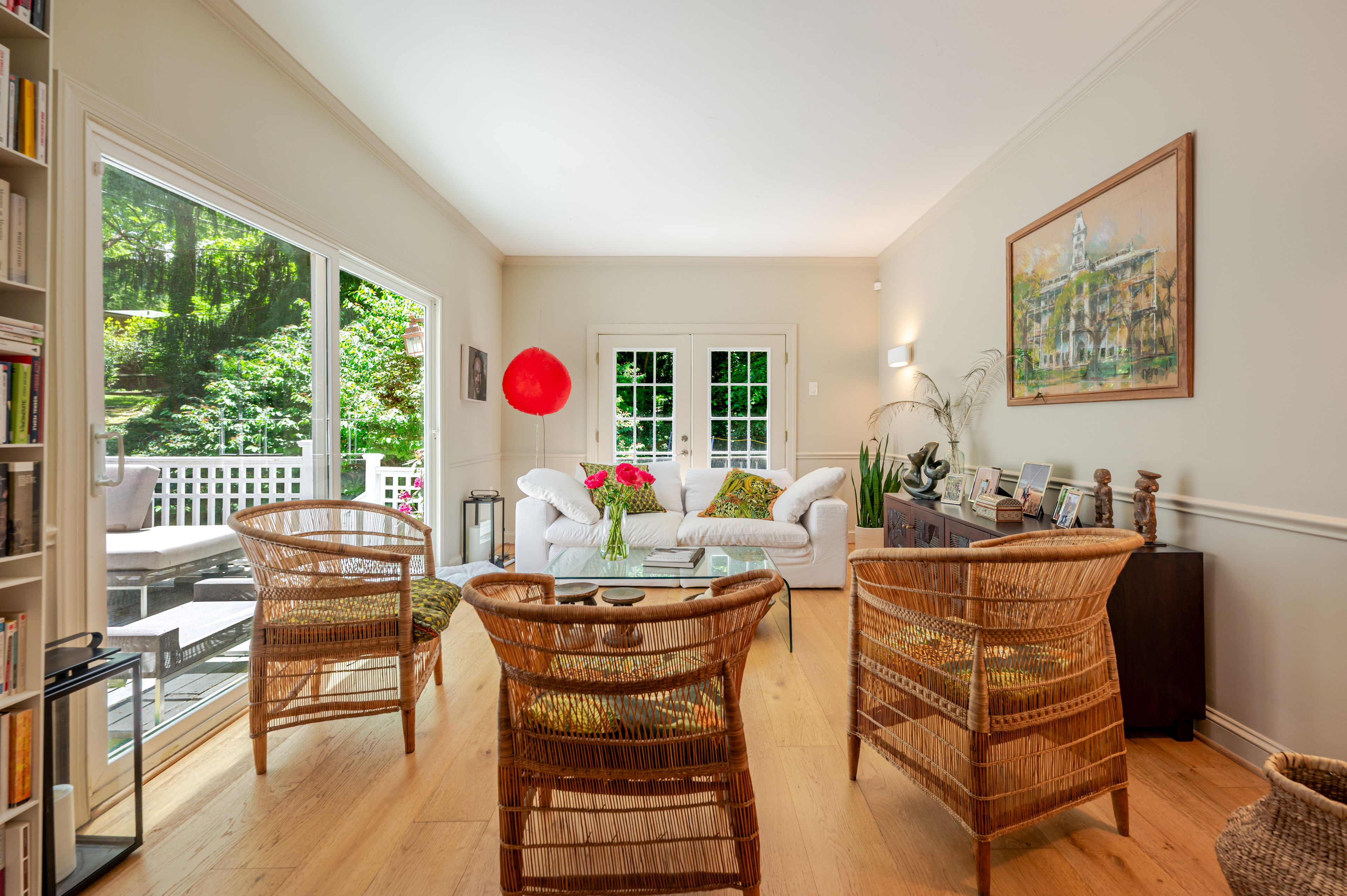 Washington House: 4612 Sedgwick St NW