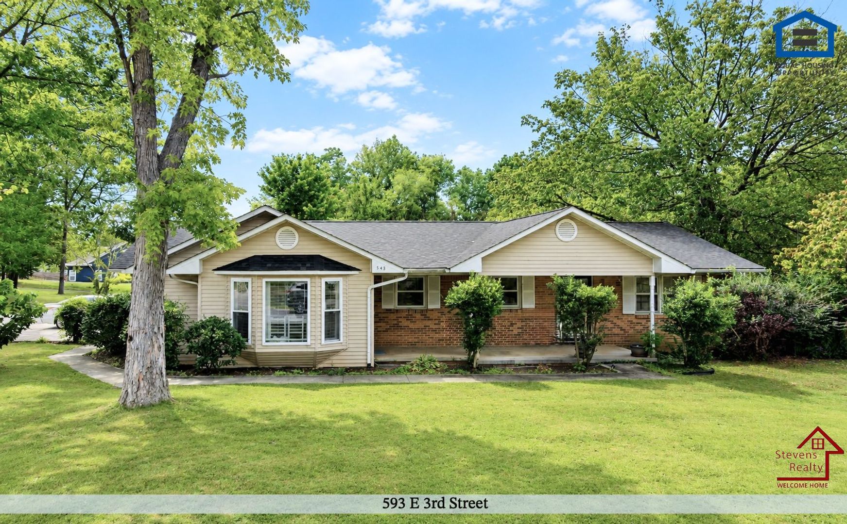 Cookeville House: 593 E 3rd St