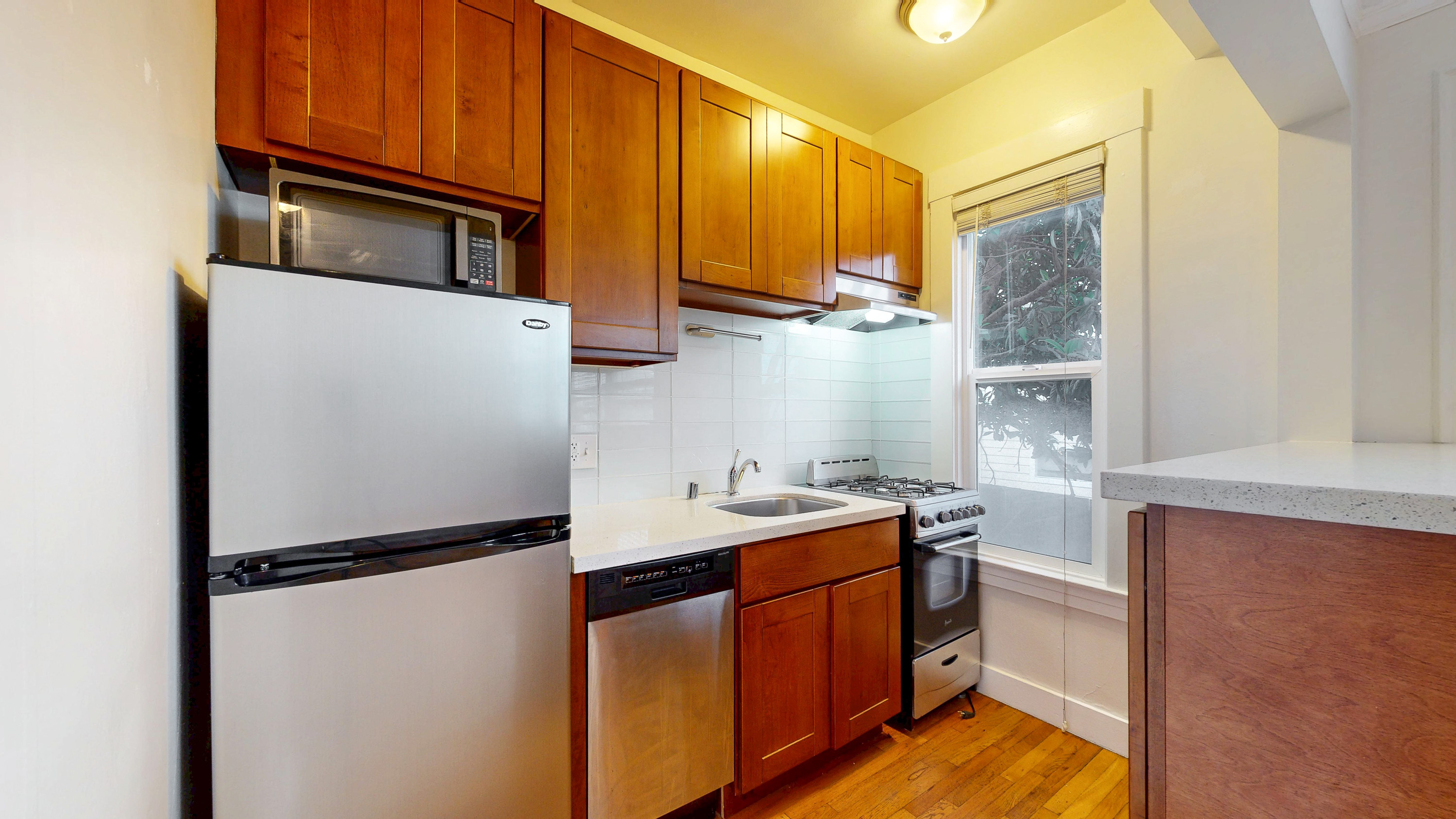San Francisco Condo: 470 14th St