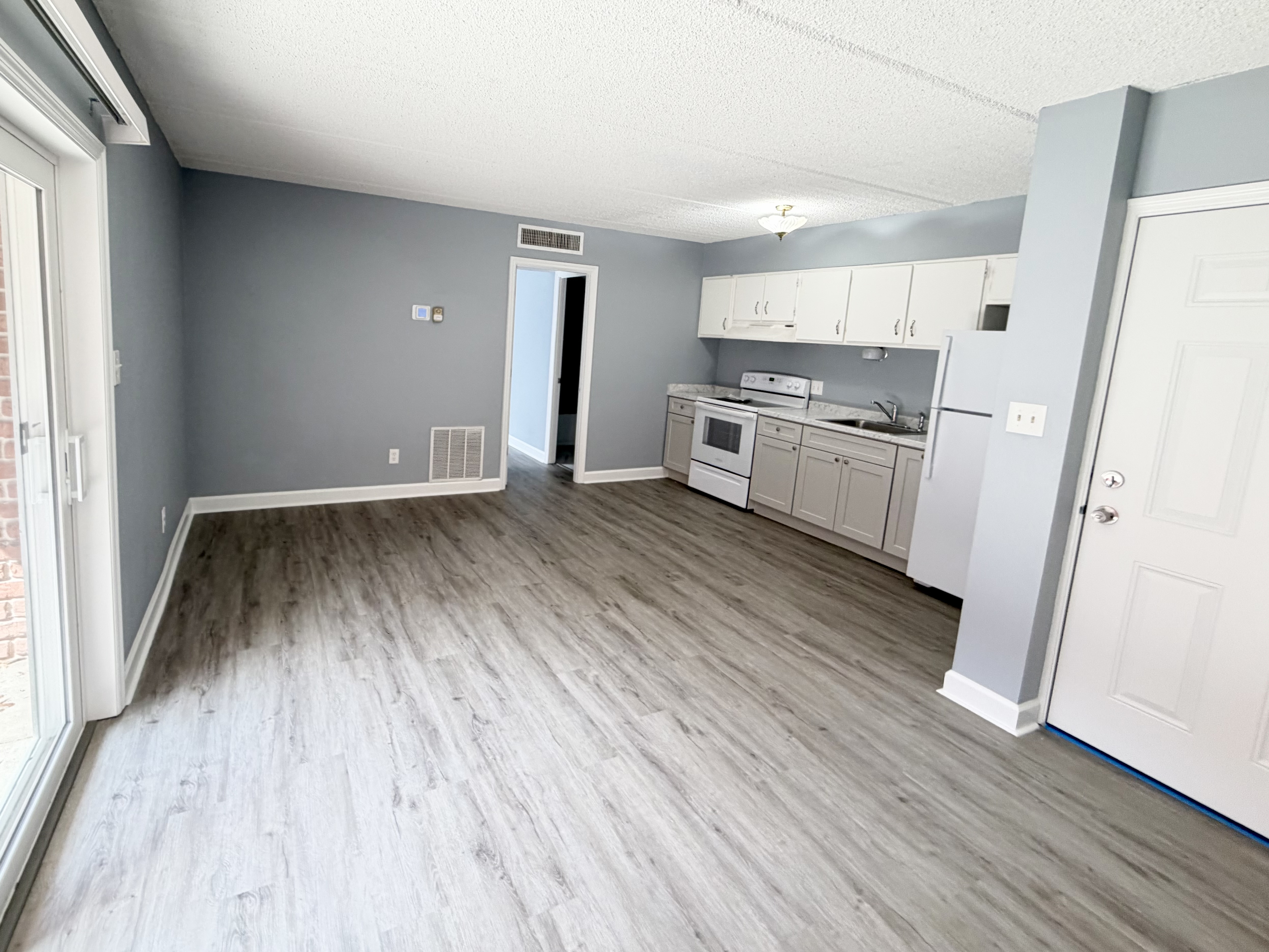 St Petersburg Condo: 8360 12th St N