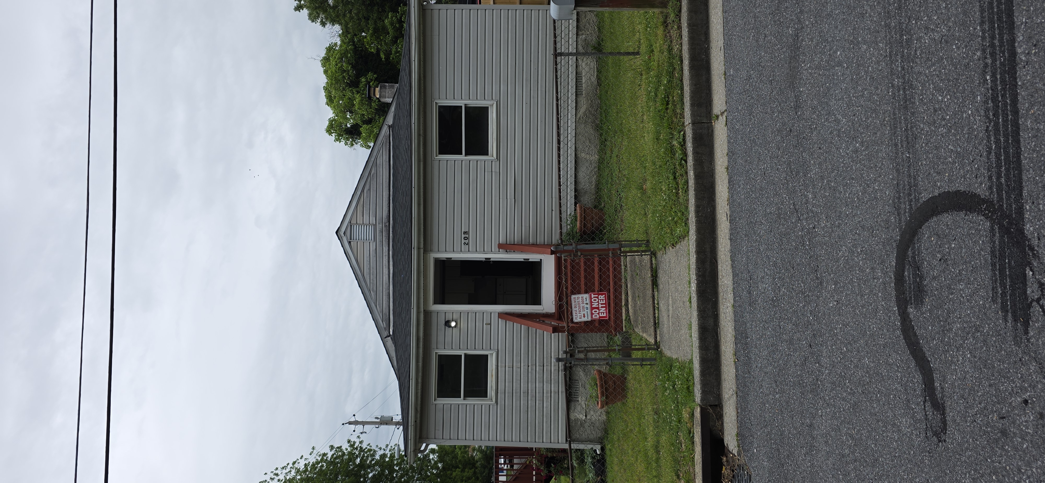 Brooklyn Park Condo: 203 Midland Ave