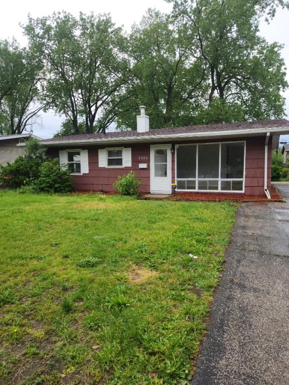 Hammond House: 3233 E 176th St