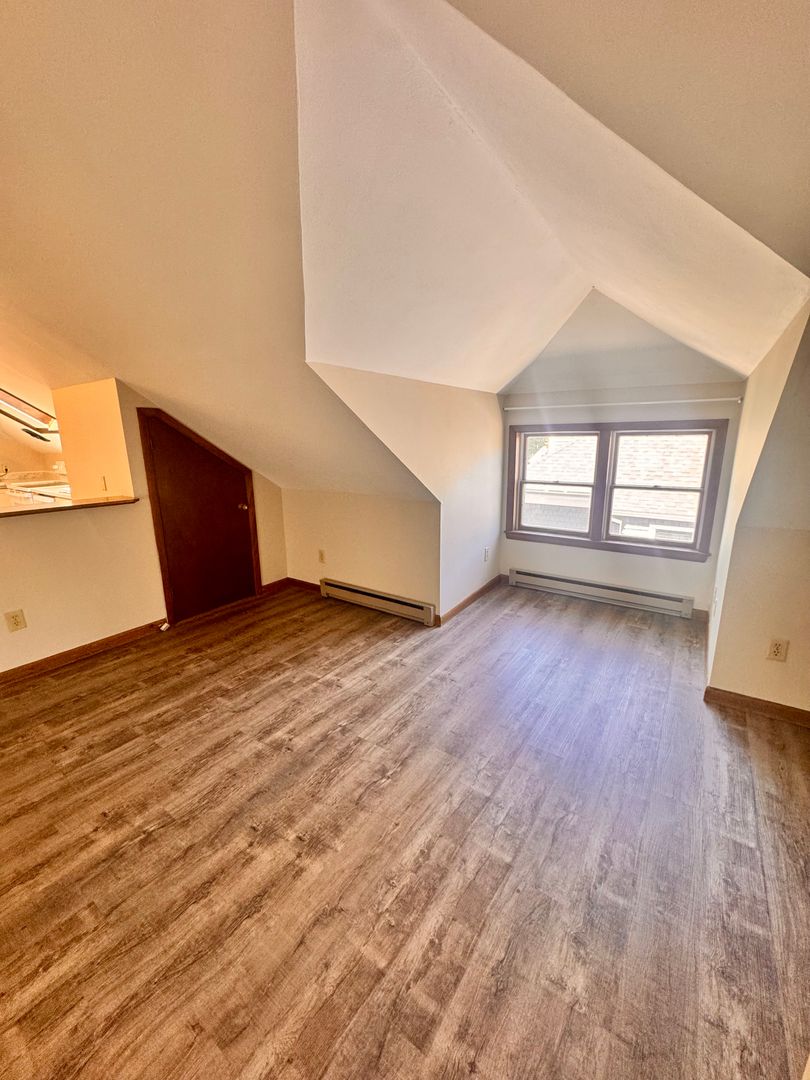 Portsmouth Condo: 310-312 Miller Ave