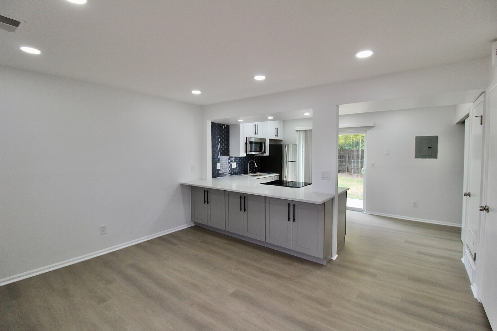 Longmont Townhome: 1353 S Coffman Street