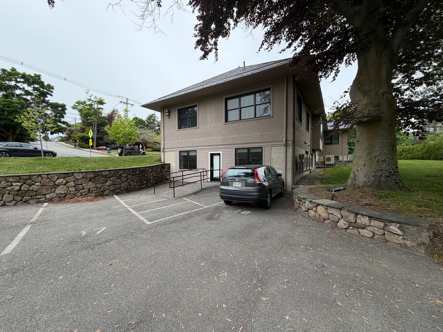 Peabody Condo: 85 Lowell St