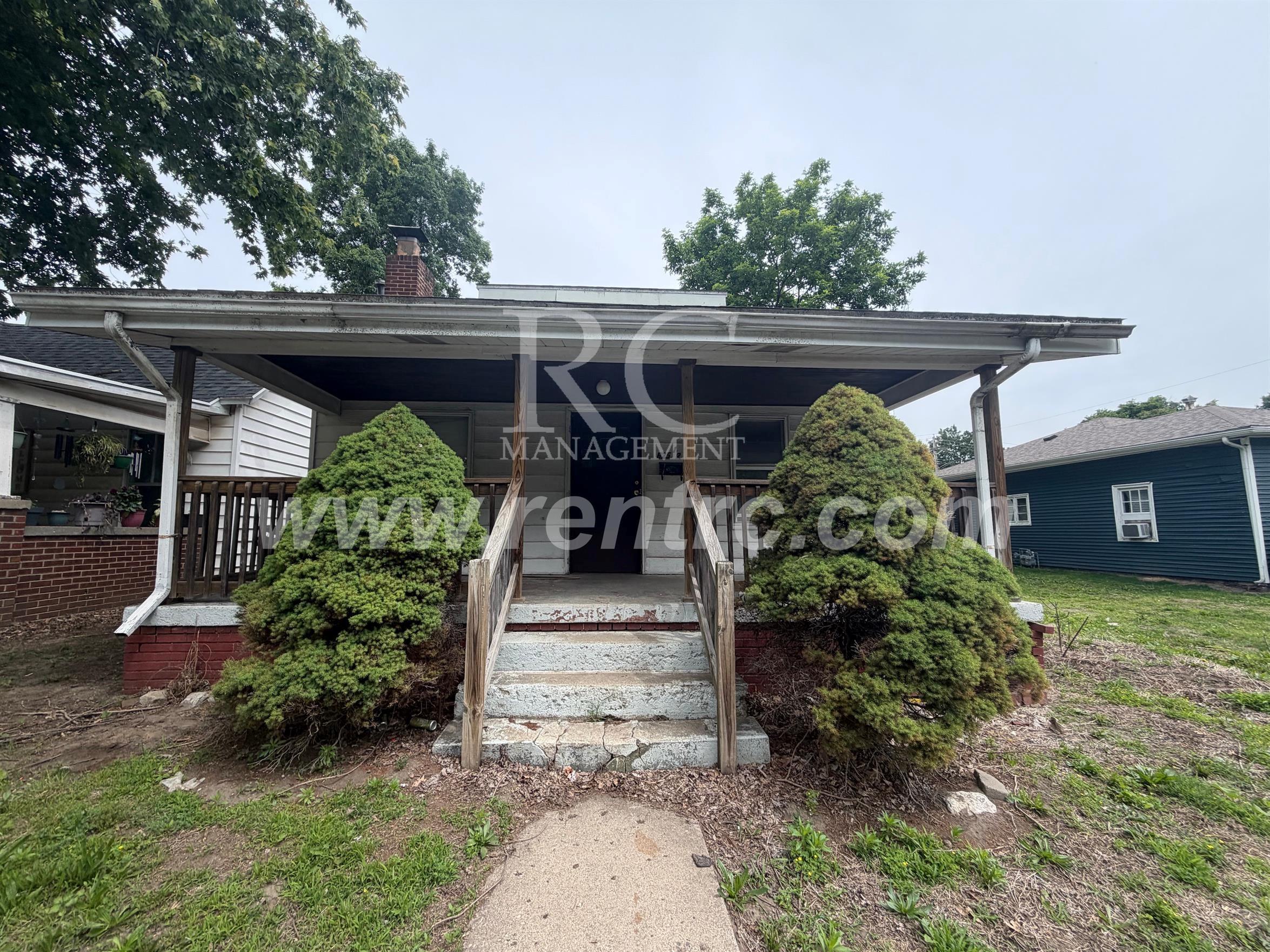 Danville House: 625.5 Commercial