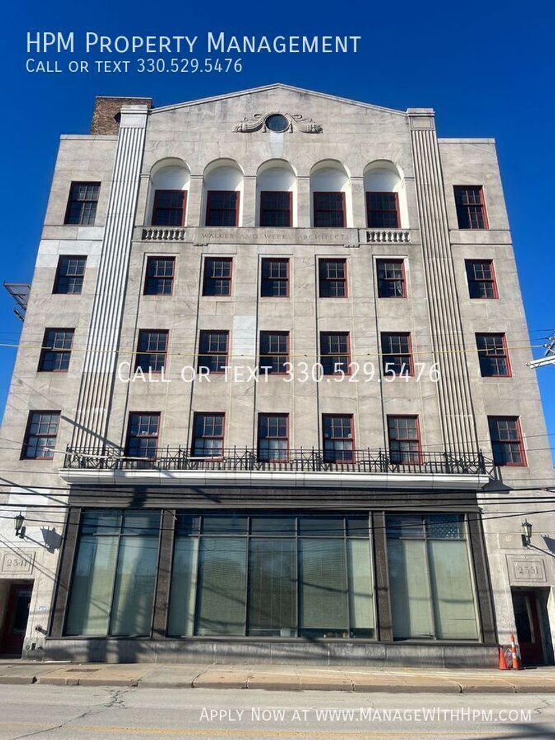 Cleveland Apartment: 2404 Prospect Ave