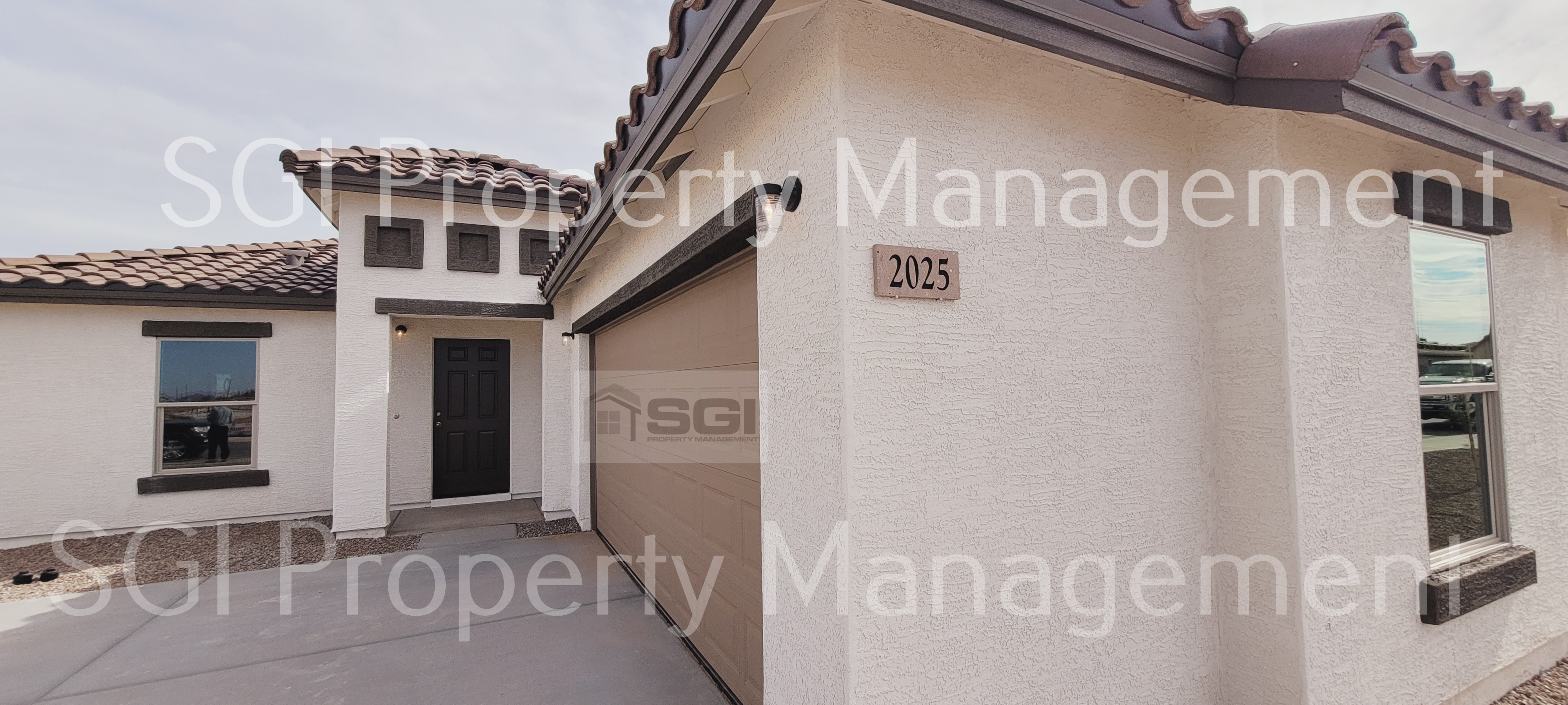 Casa Grande House: 2025 E Velvet Pl