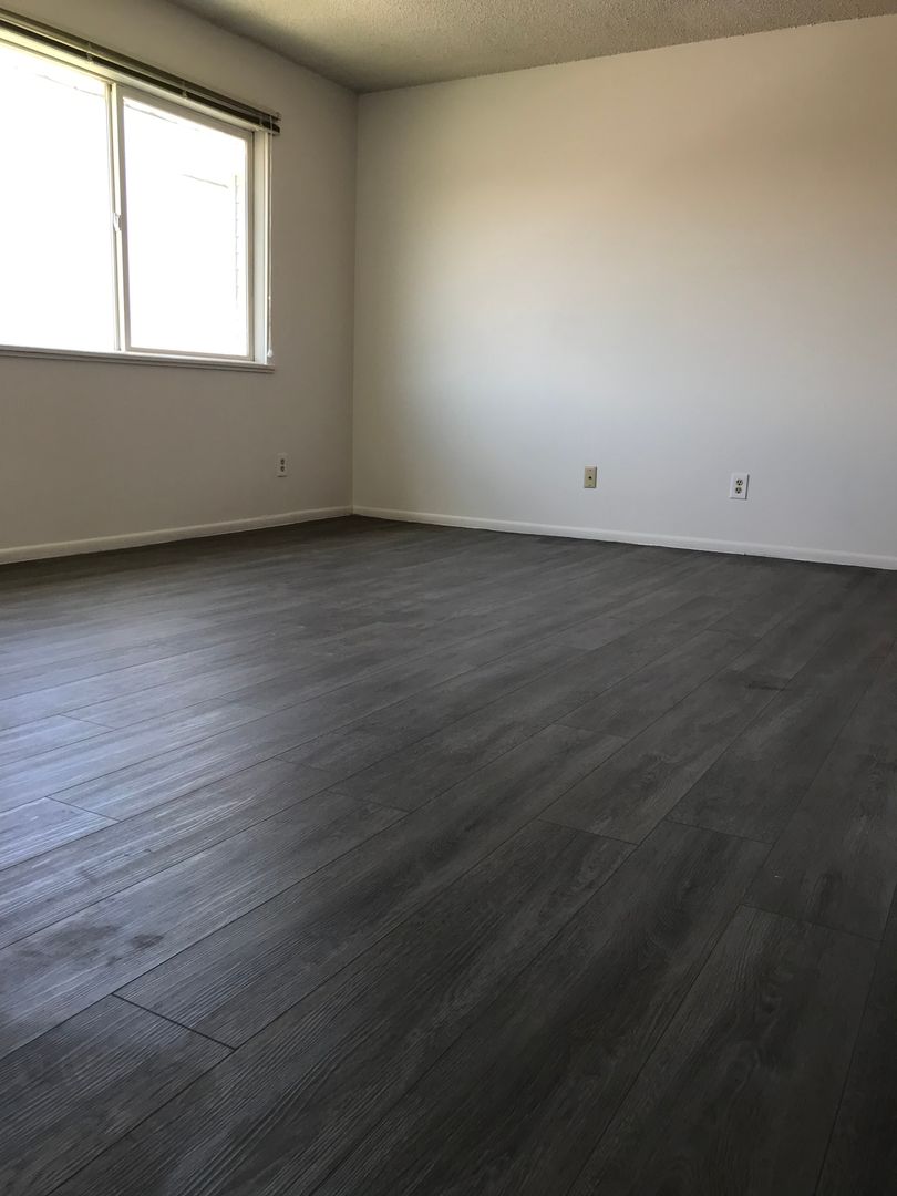Rock Springs Condo: 915 Walnut St Building A