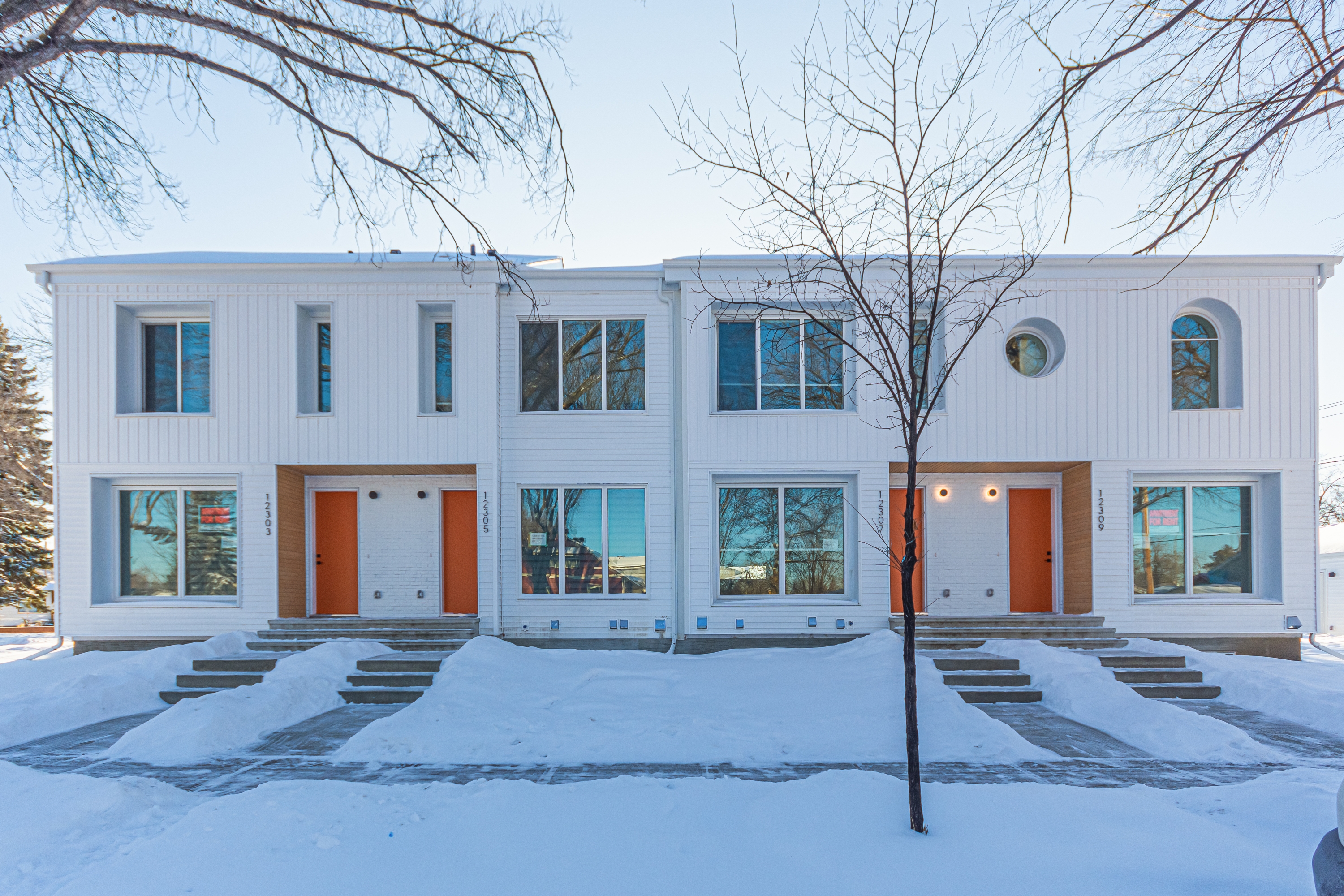 Edmonton Condo: 12307 121 Avenue Northwest - Main
