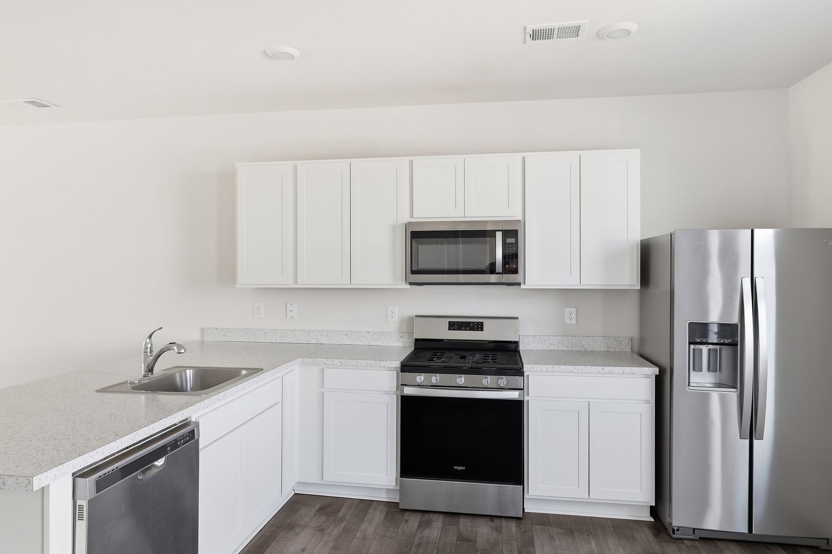 Dover House: 521 Ridgely Blvd