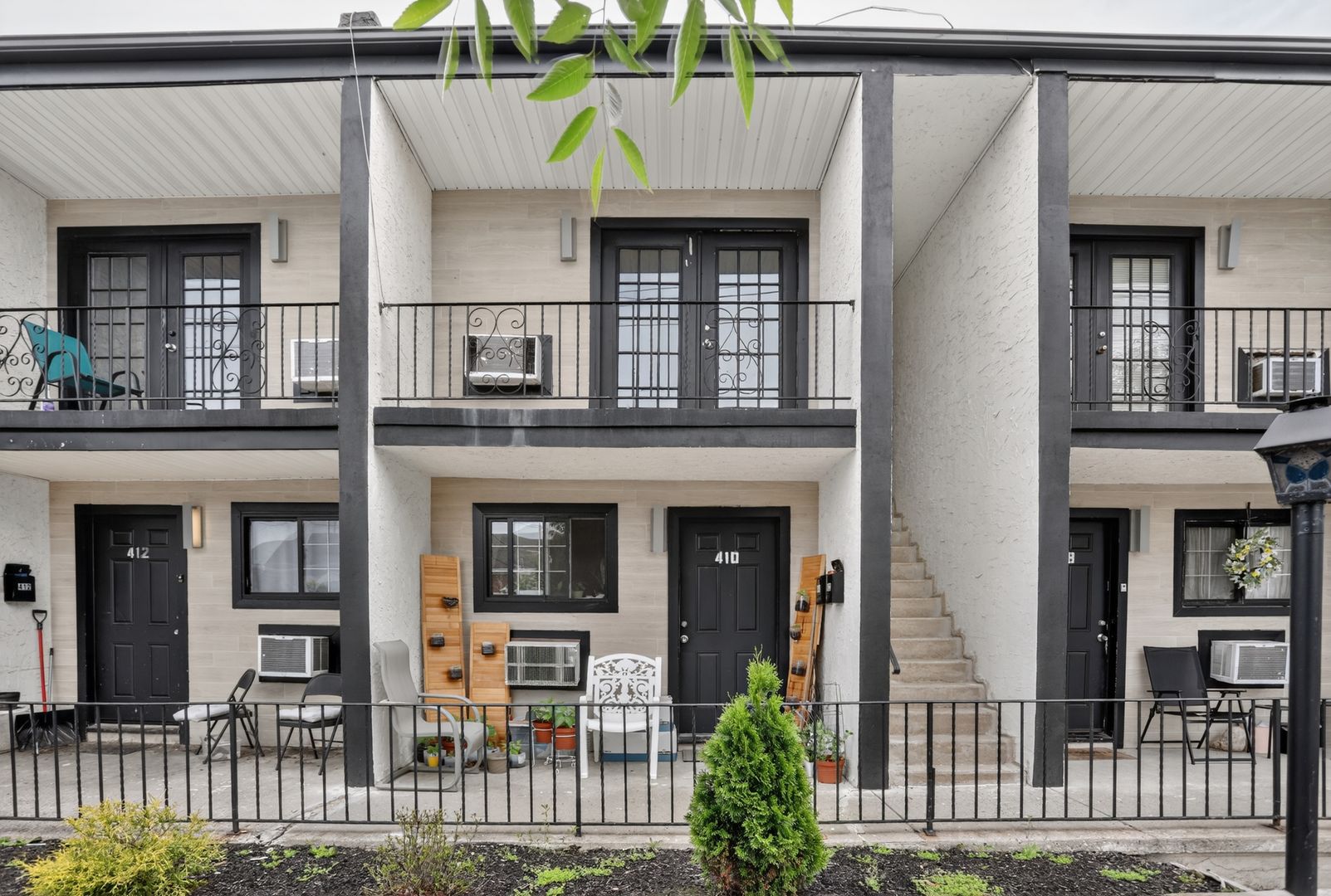 Runnemede Condo: 424 N Black Horse Pike