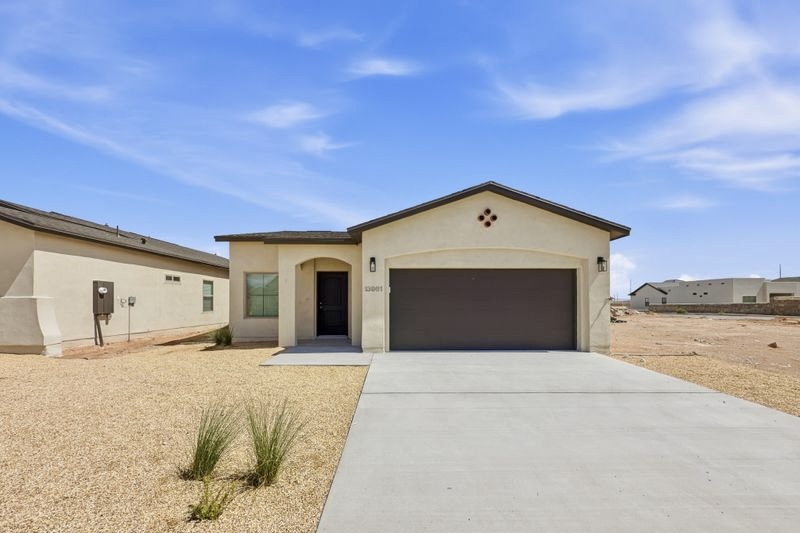 Horizon City House: 13961 Victory Sky