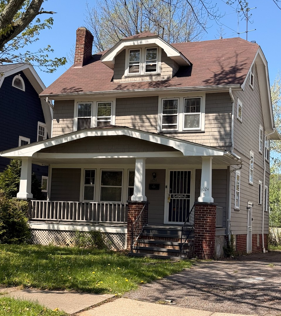 Cleveland Heights House: 1024 Greyton Rd.