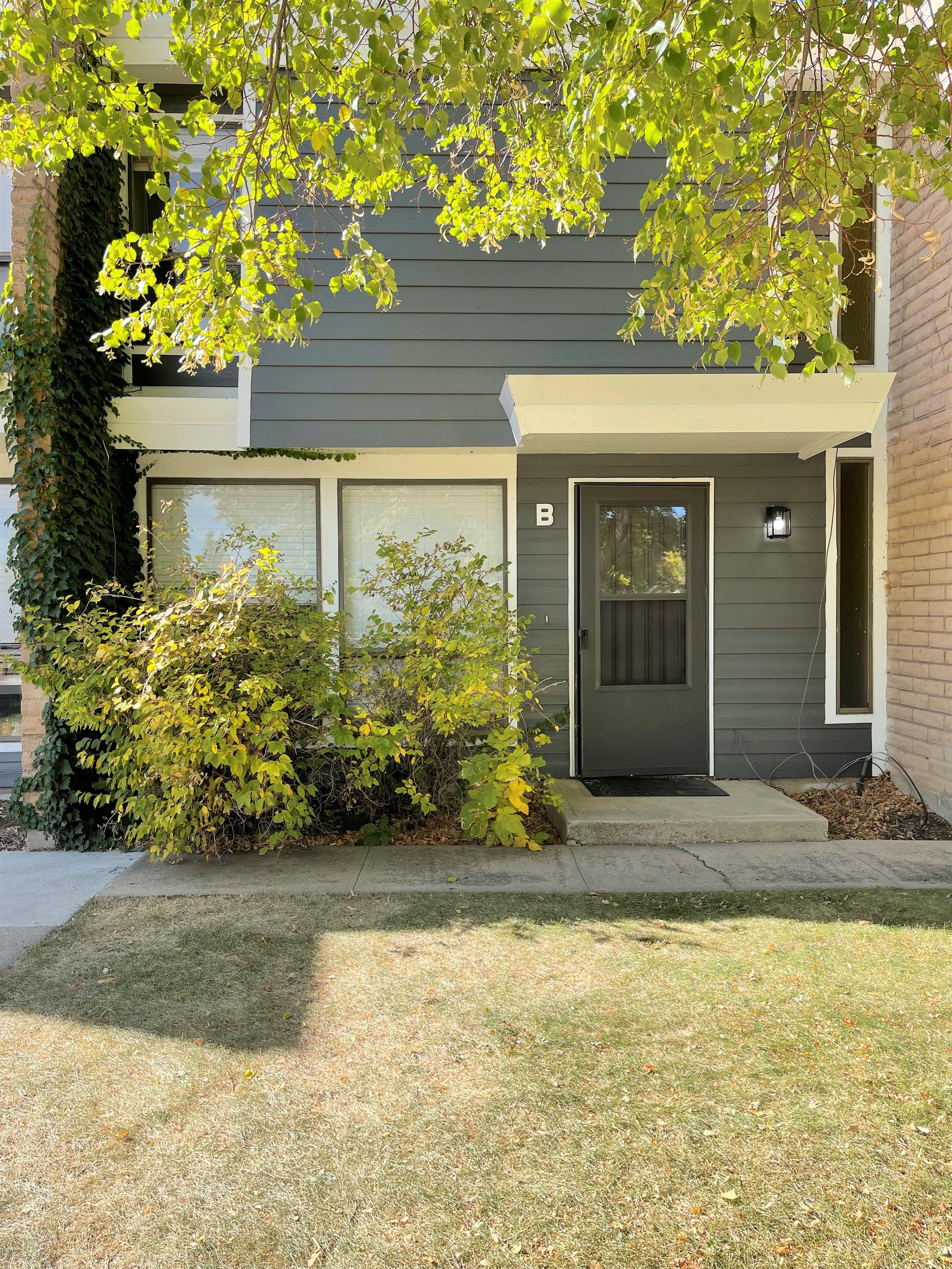 Fort Collins Townhome: 2725 Harvard StreetB