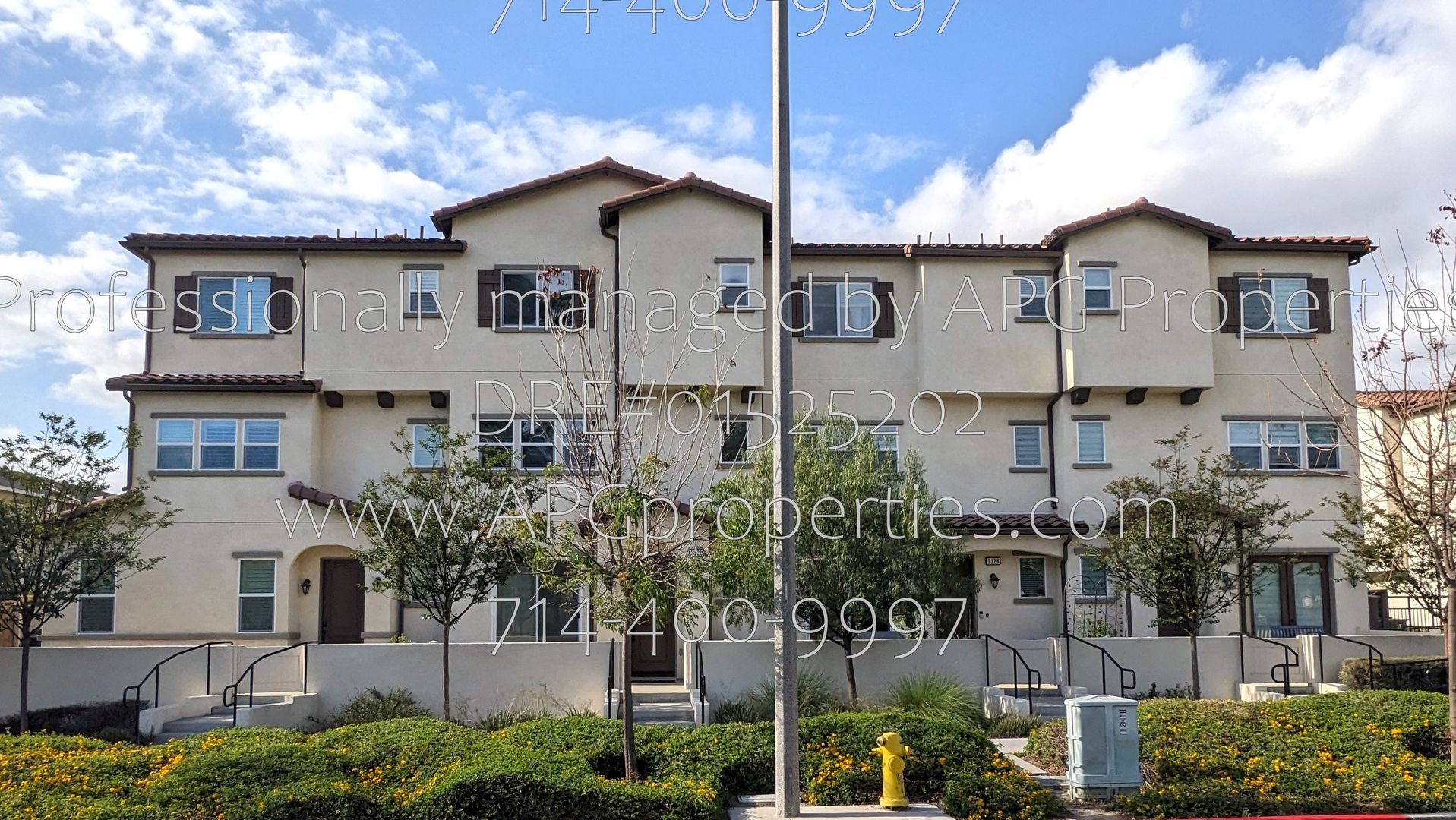 Anaheim House: 3320 W Mirano Dr