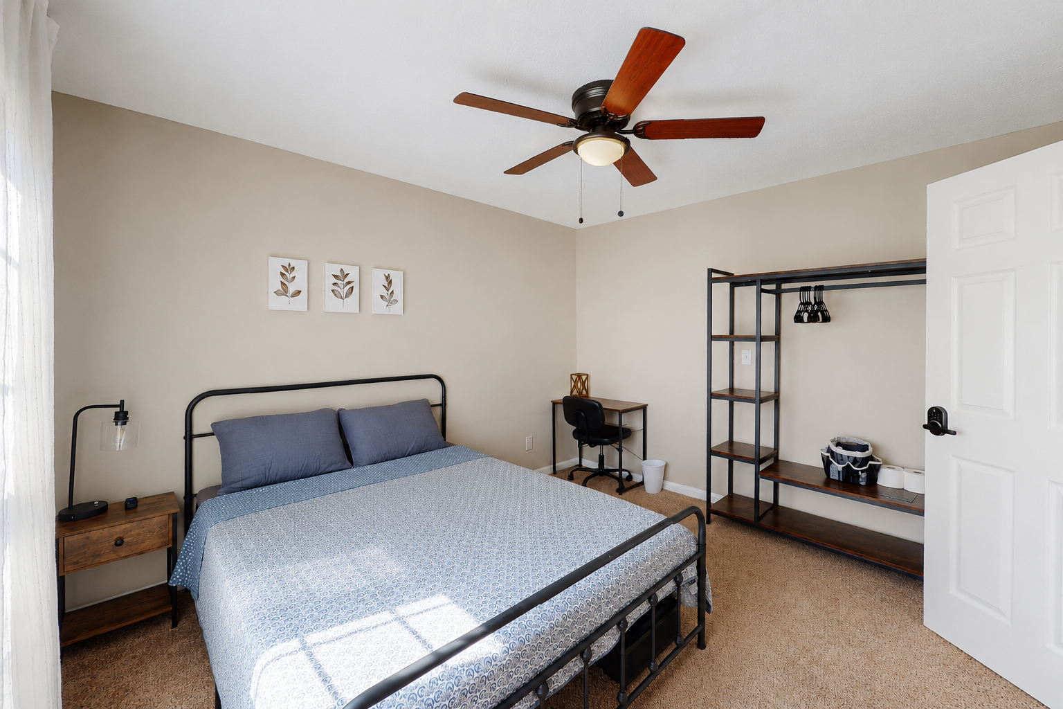 Stone Mountain House: 613 Pennybrook Ln