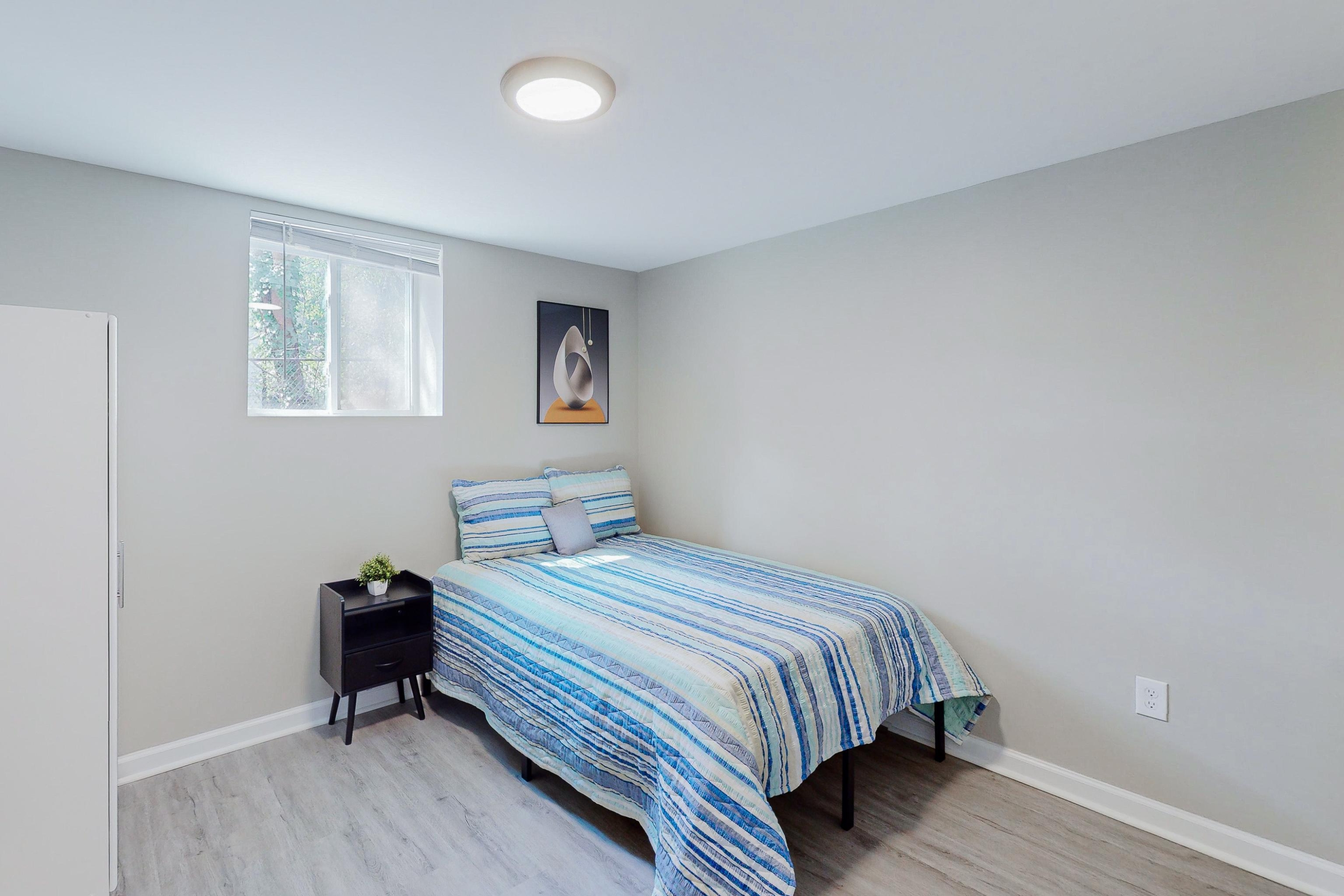 Atlanta House: 2155 Rhinehill Rd SE